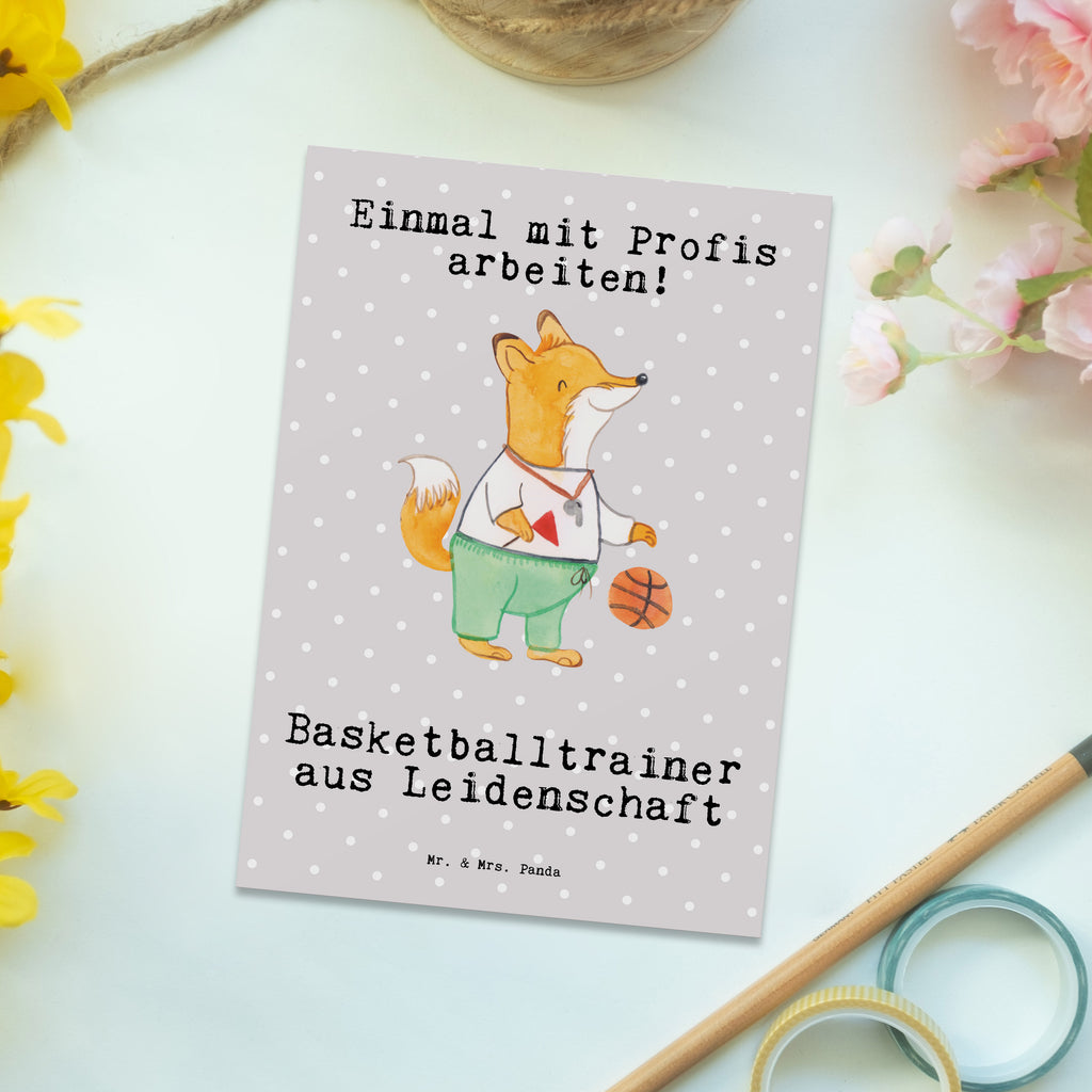 Postkarte Basketballtrainer aus Leidenschaft Postkarte, Karte, Geschenkkarte, Grußkarte, Einladung, Ansichtskarte, Geburtstagskarte, Einladungskarte, Dankeskarte, Ansichtskarten, Einladung Geburtstag, Einladungskarten Geburtstag, Beruf, Ausbildung, Jubiläum, Abschied, Rente, Kollege, Kollegin, Geschenk, Schenken, Arbeitskollege, Mitarbeiter, Firma, Danke, Dankeschön, Basketballtrainer, Basketball, Sport, Ballsport, Basketballcoach, Basketballer, Verein