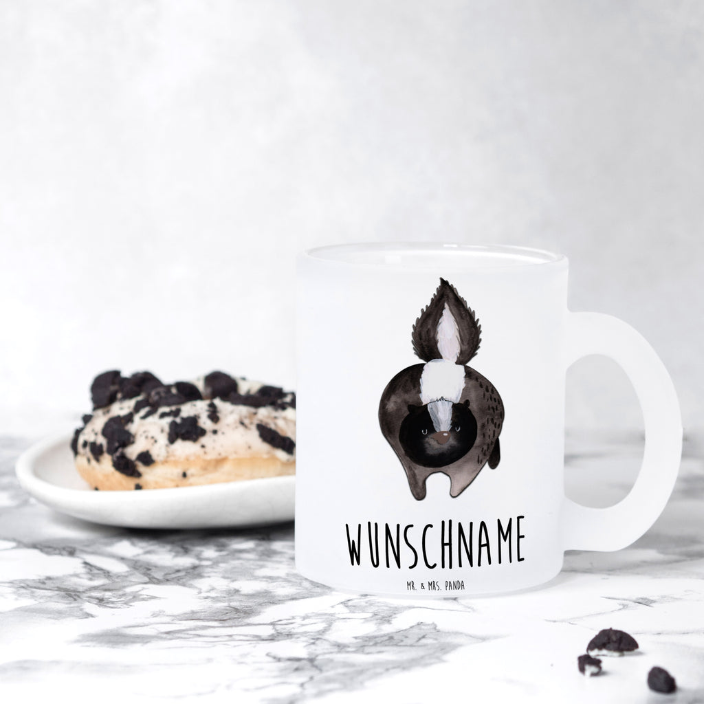 Personalisierte Teetasse Stinktier Angriff Personalisierte Teetasse, Personalisiertes Teeglas, Personalisierter Teebecher, Personalisierte Glas Teetasse, Personalisierte Teetasse aus Glas, Teetasse mit Namen, Teeglas mit Namen, Teebecher mit Namen, Glas Teetasse mit Namen, Teetasse aus Glas mit Namen, Teetasse Wunschname, Teetasse selbst gestalten., Stinktier, Skunk, Wildtier, Raubtier, Stinker, Stinki, wütend, Drohung