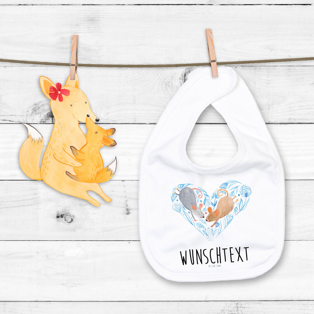 Personalisiertes Babylätzchen Mäuse Herz Baby, Personalisiertes Lätzchen, Personalisiertes Spucktuch, Personalisiertes Sabberlätzchen, Personalisiertes Klettlätzchen, Personalisiertes Baby-Lätzchen, KPersonalisiertes Kinderlätzchen, Personalisiertes Geburt Geschenk, Geschenkidee Geburt, Personalisiertes Baby-Spucktuch, Personalisierter Baby-Kleckschutz, Personalisiertes Babyparty Geschenk, Personalisiertes Lätzchen für Babys, Lätzchen mit Namen, Spucktuch mit Namen, Sabberlätzchen mit Namen, Klettlätzchen mit Namen, Baby-Lätzchen mit Namen, Kinderlätzchen mit Namen, Geburt Geschenk mit Namen, Geschenkidee Geburt mit Namen, Baby-Spucktuch mit Namen, Baby-Kleckschutz, Babyparty Geschenk mit Namen, Lätzchen für Babys mit Namen, Selbst gestalten, Wunschnamen, Babylätzchen Bedrucken, Liebe, Partner, Freund, Freundin, Ehemann, Ehefrau, Heiraten, Verlobung, Heiratsantrag, Liebesgeschenk, Jahrestag, Hocheitstag, Maus, Mäuse, Liebesbotschaft, Liebesbeweis, Hochzeit, Lieblingsmensch, Gemeinsamkeit, Love, Geschenk für zwei