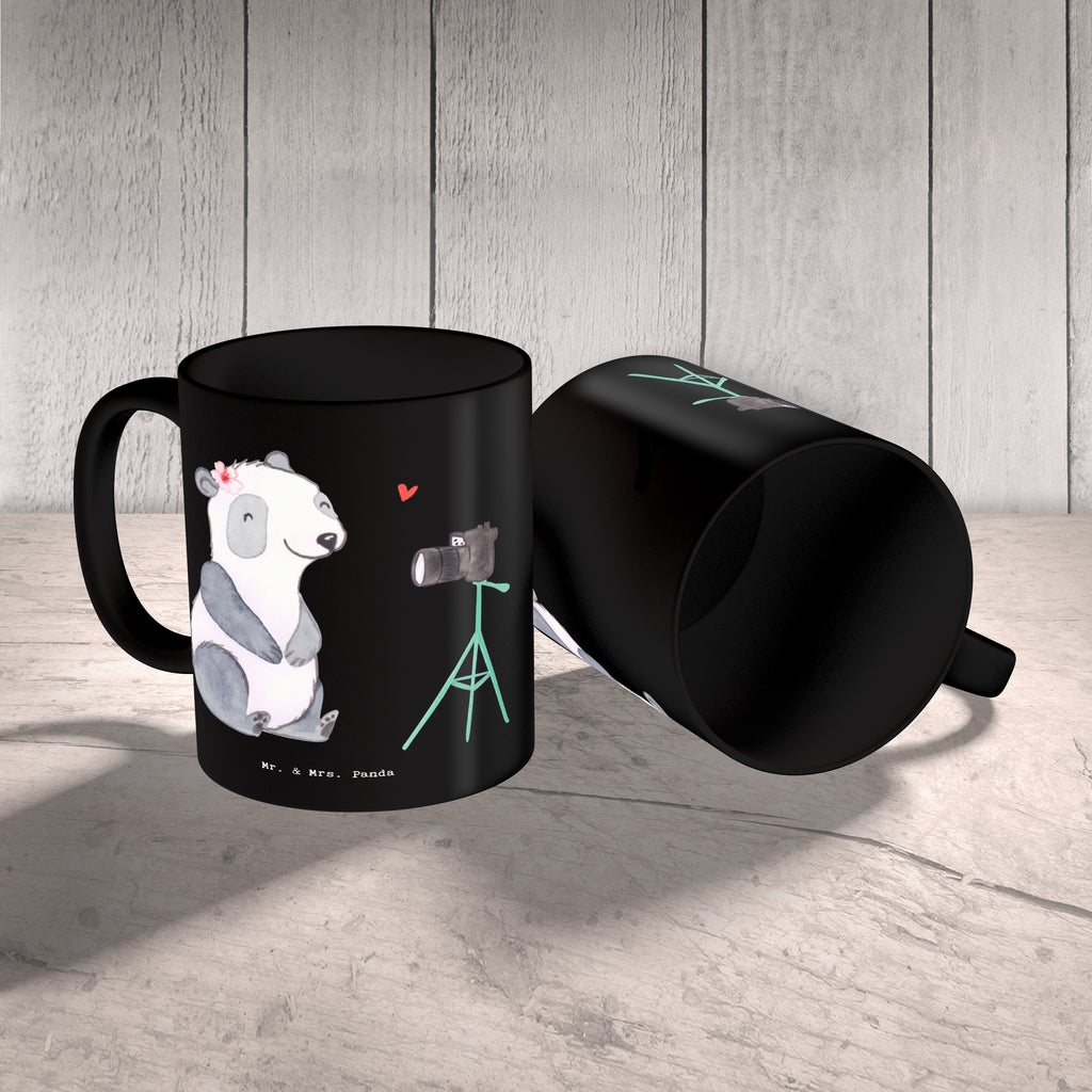 Tasse Vloggerin mit Herz Tasse, Kaffeetasse, Teetasse, Becher, Kaffeebecher, Teebecher, Keramiktasse, Porzellantasse, Büro Tasse, Geschenk Tasse, Tasse Sprüche, Tasse Motive, Kaffeetassen, Tasse bedrucken, Designer Tasse, Cappuccino Tassen, Schöne Teetassen, Beruf, Ausbildung, Jubiläum, Abschied, Rente, Kollege, Kollegin, Geschenk, Schenken, Arbeitskollege, Mitarbeiter, Firma, Danke, Dankeschön