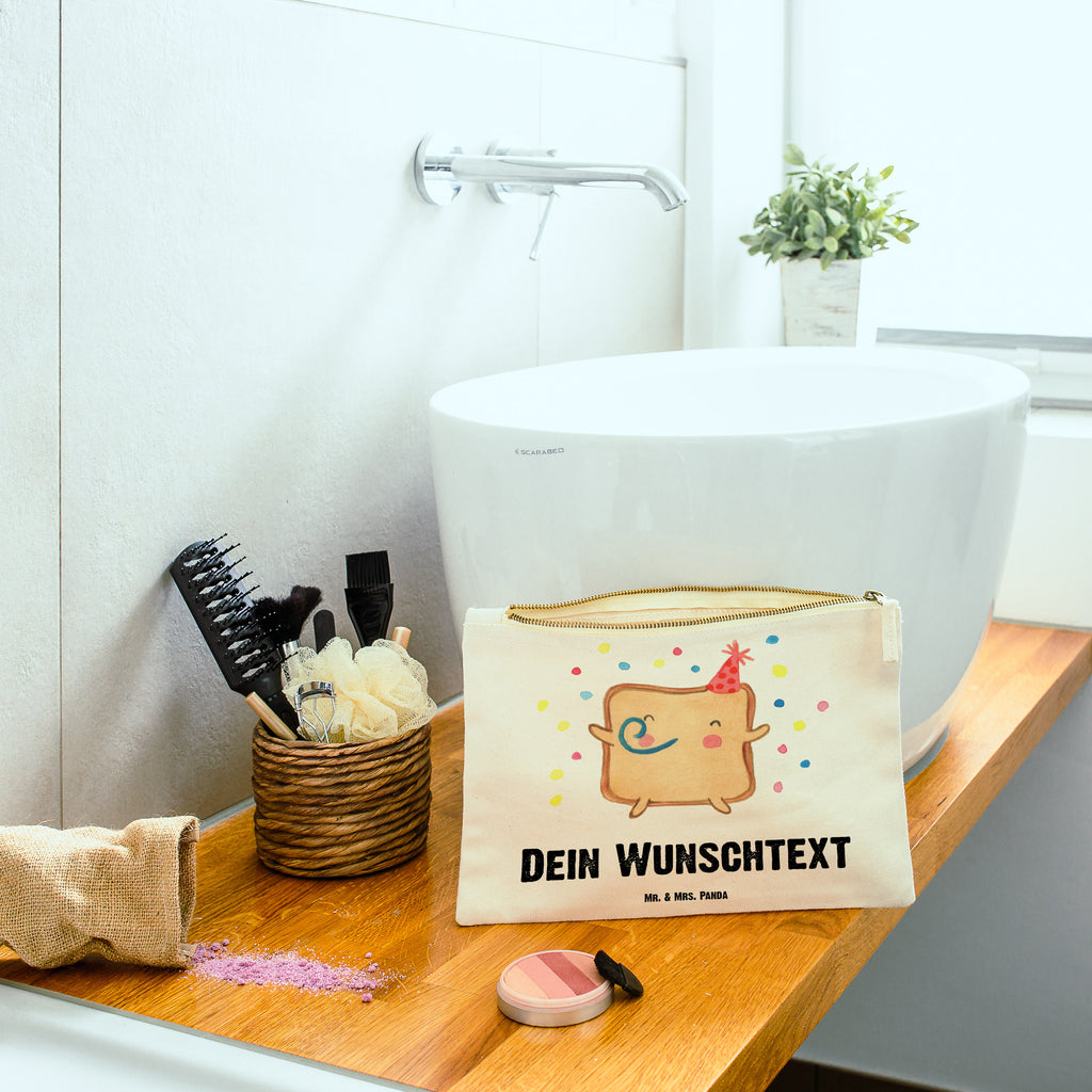 Personalisierte Schminktasche Toast Party Personalisierte Schminktasche, Personalisierte Kosmetiktasche, Personalisierter Kosmetikbeutel, Personalisiertes Stiftemäppchen, Personalisiertes Etui, Personalisierte Federmappe, Personalisierte Makeup Bag, Personalisiertes Schminketui, Personalisiertes Kosmetiketui, Personalisiertes Schlamperetui, Schminktasche mit Namen, Kosmetiktasche mit Namen, Kosmetikbeutel mit Namen, Stiftemäppchen mit Namen, Etui mit Namen, Federmappe mit Namen, Makeup Bg mit Namen, Schminketui mit Namen, Kosmetiketui mit Namen, Schlamperetui mit Namen, Schminktasche personalisieren, Schminktasche bedrucken, Schminktasche selbst gestalten, Liebe, Partner, Freund, Freundin, Ehemann, Ehefrau, Heiraten, Verlobung, Heiratsantrag, Liebesgeschenk, Jahrestag, Hocheitstag, Valentinstag, Geschenk für Frauen, Hochzeitstag, Mitbringsel, Geschenk für Freundin, Geschenk für Partner, Liebesbeweis, für Männer, für Ehemann