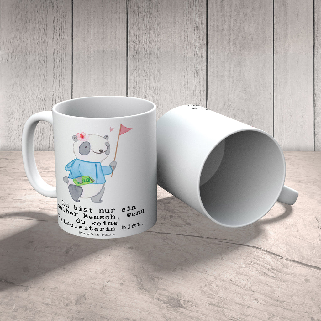 Tasse Reiseleiterin mit Herz Tasse, Kaffeetasse, Teetasse, Becher, Kaffeebecher, Teebecher, Keramiktasse, Porzellantasse, Büro Tasse, Geschenk Tasse, Tasse Sprüche, Tasse Motive, Kaffeetassen, Tasse bedrucken, Designer Tasse, Cappuccino Tassen, Schöne Teetassen, Beruf, Ausbildung, Jubiläum, Abschied, Rente, Kollege, Kollegin, Geschenk, Schenken, Arbeitskollege, Mitarbeiter, Firma, Danke, Dankeschön