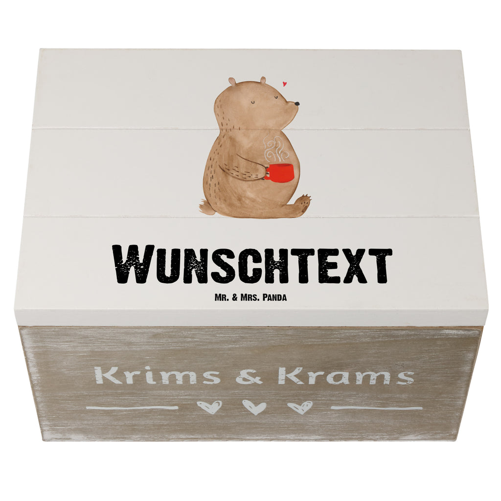 Personalisierte Holzkiste Bär Kaffee Holzkiste mit Namen, Kiste mit Namen, Schatzkiste mit Namen, Truhe mit Namen, Schatulle mit Namen, Erinnerungsbox mit Namen, Erinnerungskiste, mit Namen, Dekokiste mit Namen, Aufbewahrungsbox mit Namen, Holzkiste Personalisiert, Kiste Personalisiert, Schatzkiste Personalisiert, Truhe Personalisiert, Schatulle Personalisiert, Erinnerungsbox Personalisiert, Erinnerungskiste Personalisiert, Dekokiste Personalisiert, Aufbewahrungsbox Personalisiert, Geschenkbox personalisiert, GEschenkdose personalisiert, Bär, Teddy, Teddybär, Kaffee, Coffee, Bären, guten Morgen, Morgenroutine, Welt erobern, Welt retten, Motivation