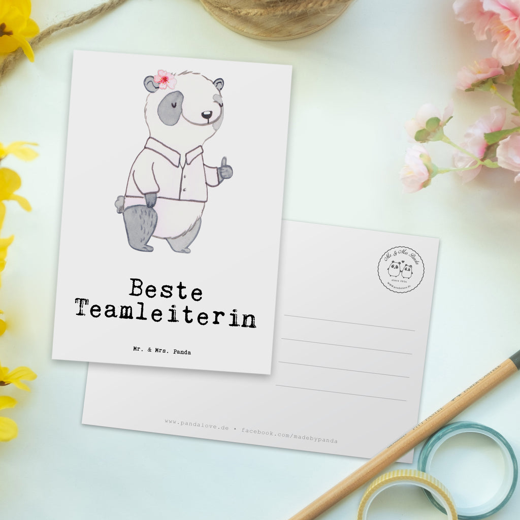 Postkarte Panda Beste Teamleiterin Postkarte, Karte, Geschenkkarte, Grußkarte, Einladung, Ansichtskarte, Geburtstagskarte, Einladungskarte, Dankeskarte, Ansichtskarten, Einladung Geburtstag, Einladungskarten Geburtstag, für, Dankeschön, Geschenk, Schenken, Geburtstag, Geburtstagsgeschenk, Geschenkidee, Danke, Bedanken, Mitbringsel, Freude machen, Geschenktipp, Teamleiterin, Seminarleiterin, Gruppenleiterin, Leiterin, Kollegin, Chefin, Vorgesetzte, Abschied, Abschiedsgeschenk, Ruhestand