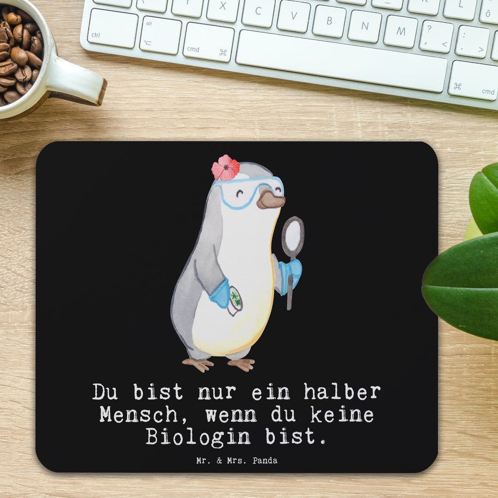 Mauspad Biologin mit Herz Mousepad, Computer zubehör, Büroausstattung, PC Zubehör, Arbeitszimmer, Mauspad, Einzigartiges Mauspad, Designer Mauspad, Mausunterlage, Mauspad Büro, Beruf, Ausbildung, Jubiläum, Abschied, Rente, Kollege, Kollegin, Geschenk, Schenken, Arbeitskollege, Mitarbeiter, Firma, Danke, Dankeschön, Biologin, Biologie, Naturwissenschaftlerin, Labor, Studium, Bachelor, Master