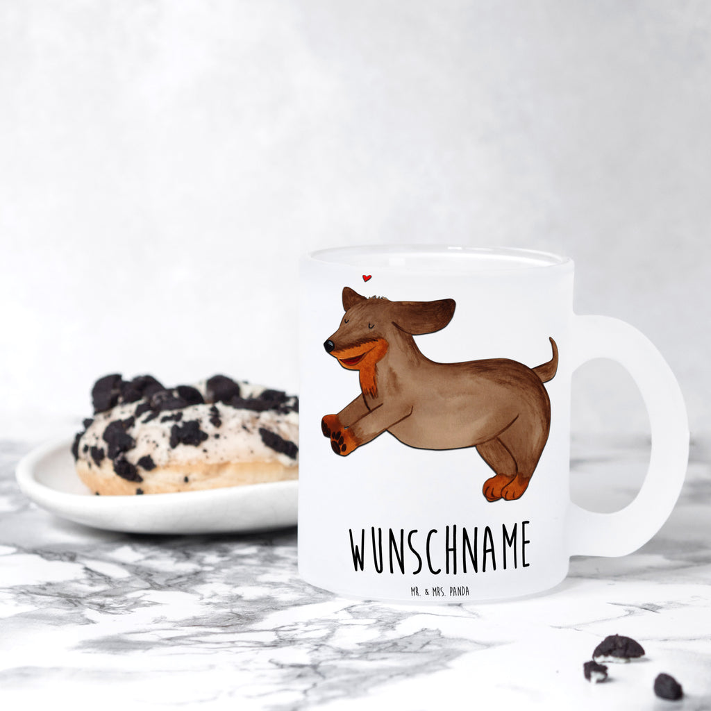 Personalisierte Teetasse Hund Dackel fröhlich Personalisierte Teetasse, Personalisiertes Teeglas, Personalisierter Teebecher, Personalisierte Glas Teetasse, Personalisierte Teetasse aus Glas, Teetasse mit Namen, Teeglas mit Namen, Teebecher mit Namen, Glas Teetasse mit Namen, Teetasse aus Glas mit Namen, Teetasse Wunschname, Teetasse selbst gestalten., Hund, Hundemotiv, Haustier, Hunderasse, Tierliebhaber, Hundebesitzer, Sprüche, Hunde, Dackel, Dachshund, happy dog