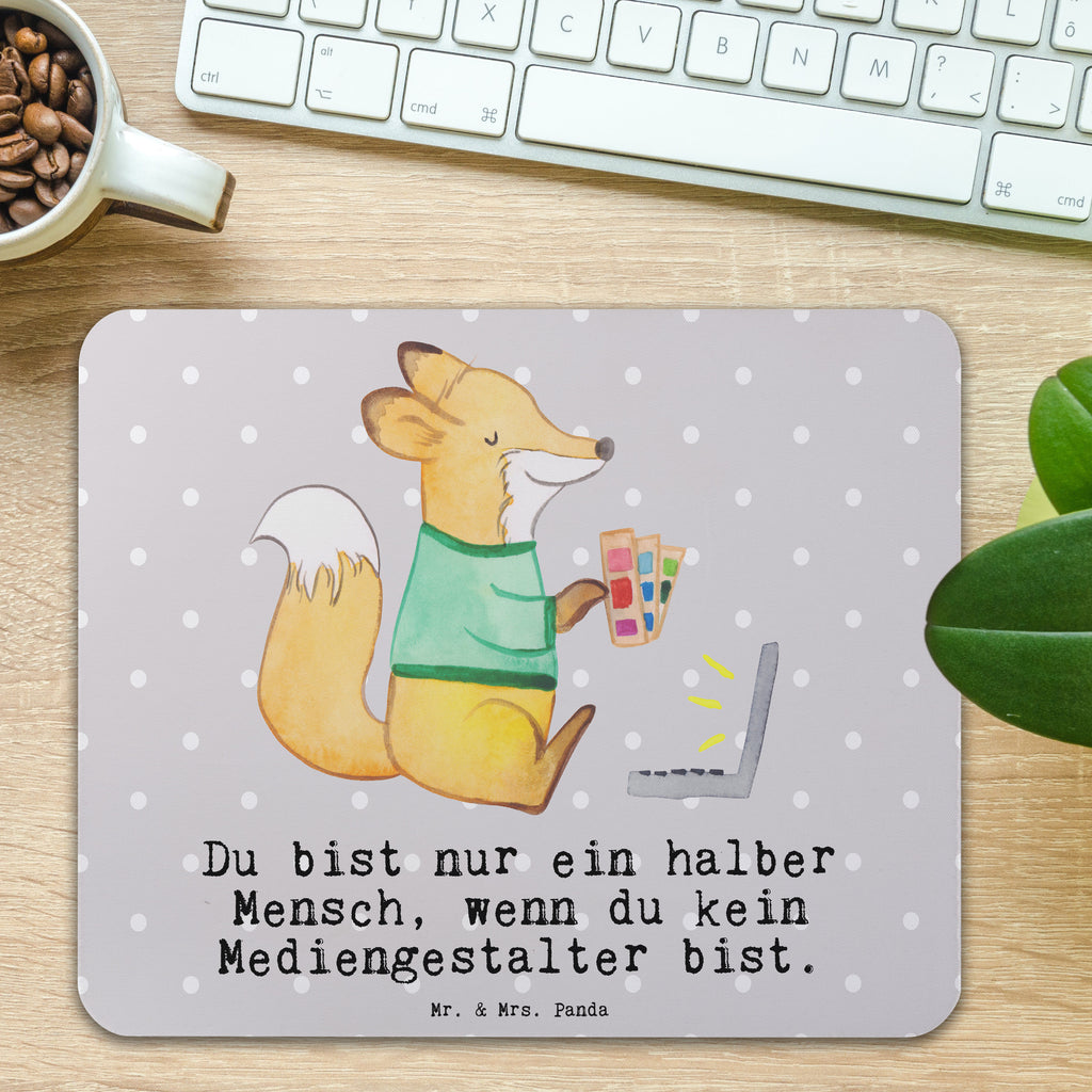 Mauspad Mediengestalter mit Herz Mousepad, Computer zubehör, Büroausstattung, PC Zubehör, Arbeitszimmer, Mauspad, Einzigartiges Mauspad, Designer Mauspad, Mausunterlage, Mauspad Büro, Beruf, Ausbildung, Jubiläum, Abschied, Rente, Kollege, Kollegin, Geschenk, Schenken, Arbeitskollege, Mitarbeiter, Firma, Danke, Dankeschön, Grafiker, Designer, Mediengestalter, Grafikdesigner