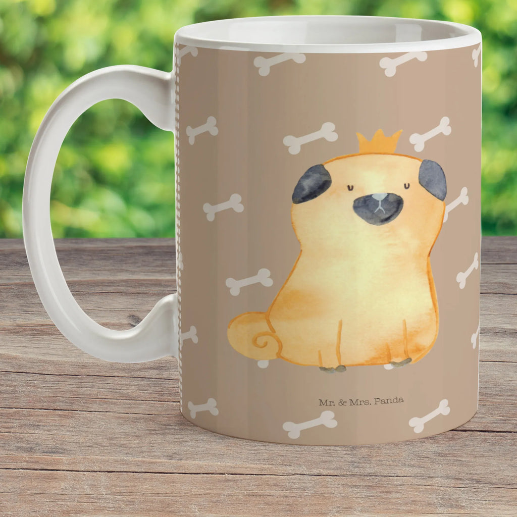 Kindertasse Mops Krone Kindertasse, Kinder Tasse, Kunststoff Tasse, Kindergarten Tasse, Trinkbecher, Camping Becher, Kaffeetasse, Kunststoffbecher, Kindergartenbecher, Outdoorgeschirr, Kunststoffgeschirr, Reisebecher, Reisetasse, Kinderbecher, Bruchfeste Tasse, Bruchsichere Tasse, Plastik Tasse, Plastiktasse, Hund, Hundemotiv, Haustier, Hunderasse, Tierliebhaber, Hundebesitzer, Sprüche, Mops, allergisch, kinderlos, Hausregel, Hundebesitzer. Spruch, lustig