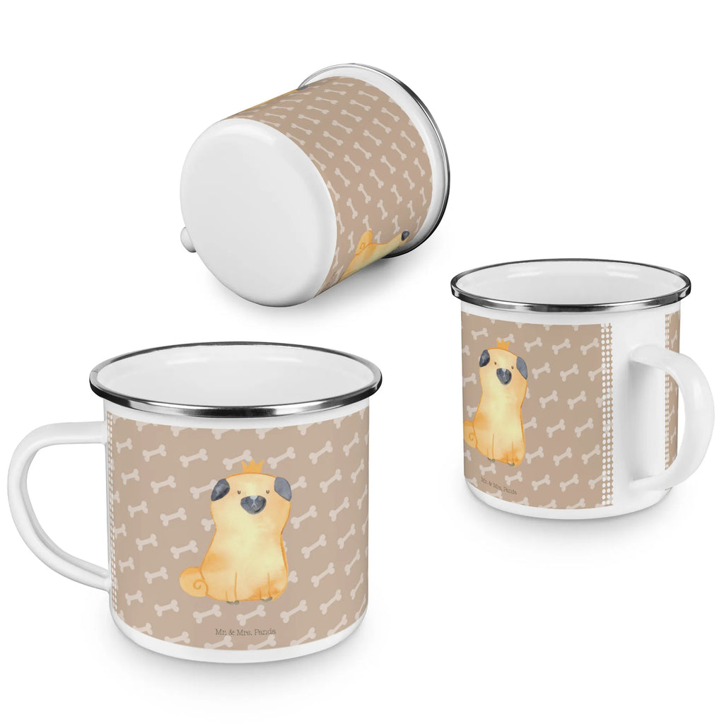 Camping Emaille Tasse Mops Krone Campingtasse, Trinkbecher, Metalltasse, Outdoor Tasse, Emaille Trinkbecher, Blechtasse Outdoor, Emaille Campingbecher, Edelstahl Trinkbecher, Metalltasse für Camping, Kaffee Blechtasse, Camping Tasse Metall, Emaille Tasse, Emaille Becher, Tasse Camping, Tasse Emaille, Emaille Tassen, Camping Becher, Metall Tasse, Camping Tassen, Blechtasse, Emaille Tasse Camping, Camping Tasse Emaille, Emailletasse, Camping Tassen Emaille, Campingbecher, Blechtassen, Outdoor Becher, Campingtassen, Emaille Becher Camping, Camping Becher Edelstahl, Hund, Hundemotiv, Haustier, Hunderasse, Tierliebhaber, Hundebesitzer, Sprüche, Mops, allergisch, kinderlos, Hausregel, Hundebesitzer. Spruch, lustig