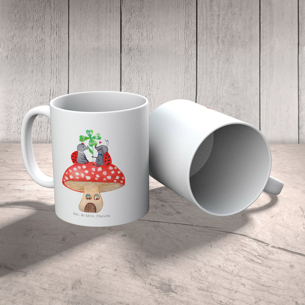 Kindertasse Marienkäfer Fliegenpilz Kindertasse, Kinder Tasse, Kunststoff Tasse, Kindergarten Tasse, Trinkbecher, Camping Becher, Kaffeetasse, Kunststoffbecher, Kindergartenbecher, Outdoorgeschirr, Kunststoffgeschirr, Reisebecher, Reisetasse, Kinderbecher, Bruchfeste Tasse, Bruchsichere Tasse, Plastik Tasse, Plastiktasse, Tiermotive, Gute Laune, lustige Sprüche, Tiere, Haus, Wohnung, zuhause, Fliegenpilz, Marienkäfer, Fleigenpilzhaus