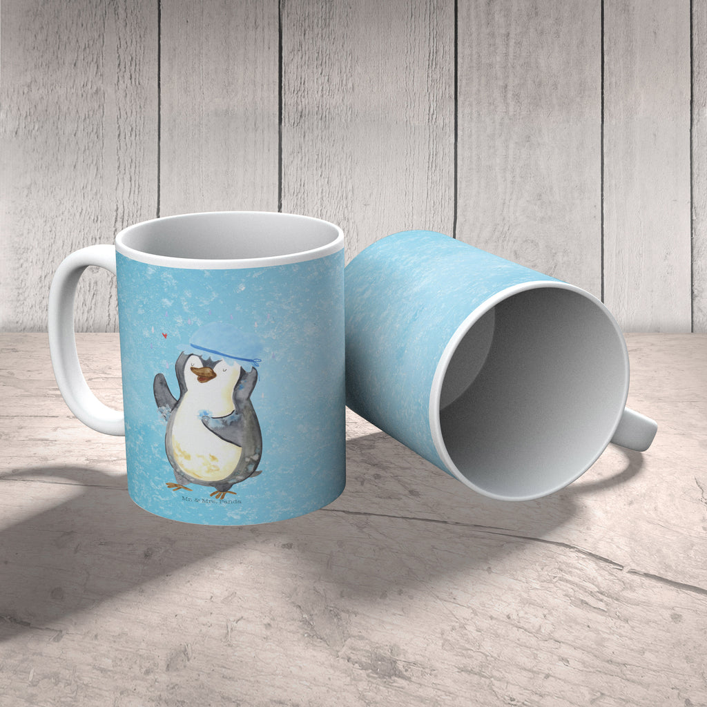 Tasse Pinguin Duschen Tasse, Kaffeetasse, Teetasse, Becher, Kaffeebecher, Teebecher, Keramiktasse, Porzellantasse, Büro Tasse, Geschenk Tasse, Tasse Sprüche, Tasse Motive, Kaffeetassen, Tasse bedrucken, Designer Tasse, Cappuccino Tassen, Schöne Teetassen, Pinguin, Pinguine, Dusche, duschen, Lebensmotto, Motivation, Neustart, Neuanfang, glücklich sein