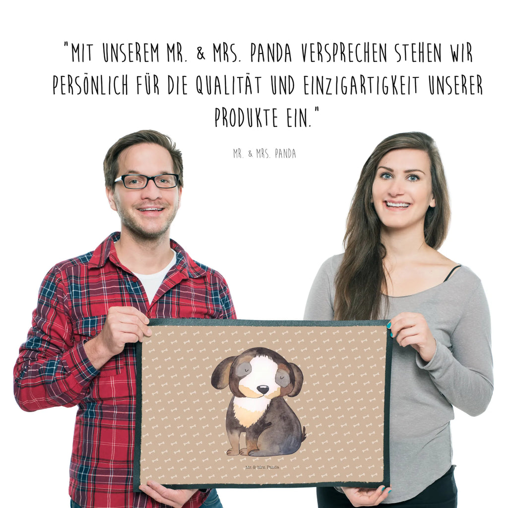 Fußmatte Hund entspannt Türvorleger, Schmutzmatte, Fußabtreter, Matte, Schmutzfänger, Fußabstreifer, Schmutzfangmatte, Türmatte, Motivfußmatte, Haustürmatte, Vorleger, Fussmatten, Fußmatten, Gummimatte, Fußmatte außen, Fußmatte innen, Fussmatten online, Gummi Matte, Sauberlaufmatte, Fußmatte waschbar, Fußmatte outdoor, Schmutzfangmatte waschbar, Eingangsteppich, Fußabstreifer außen, Fußabtreter außen, Schmutzfangteppich, Fußmatte außen wetterfest, Hund, Hundemotiv, Haustier, Hunderasse, Tierliebhaber, Hundebesitzer, Sprüche, schwarzer Hund, Hundeliebe, Liebe, Hundeglück