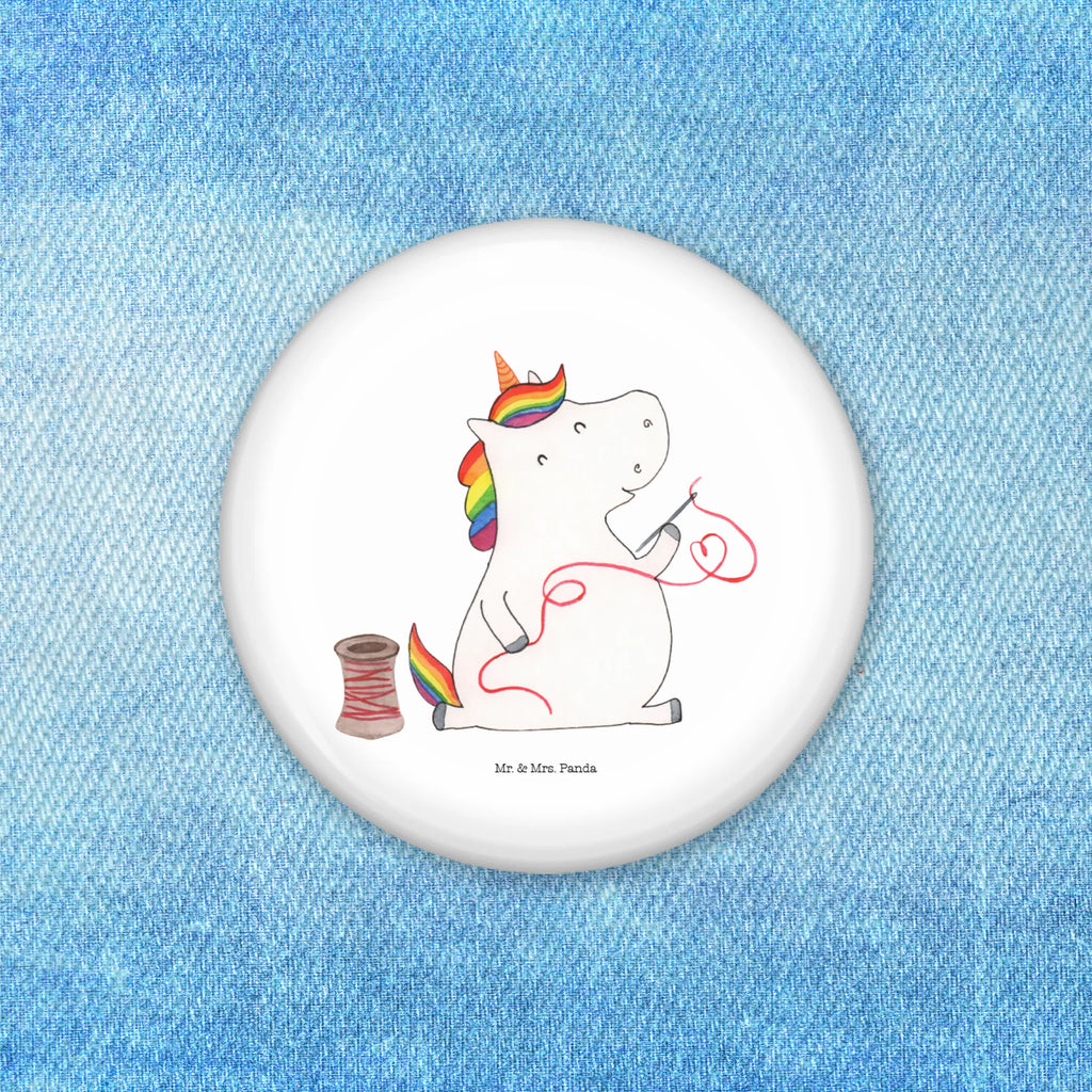 Button Einhorn Näherin 50mm Button, Button, Pin, Anstecknadel, Einhorn, Einhörner, Einhorn Deko, Pegasus, Unicorn, Näherin, nähen, Mädchen, Freundin, Häkeln, Stricken, basteln, Nähzimmer