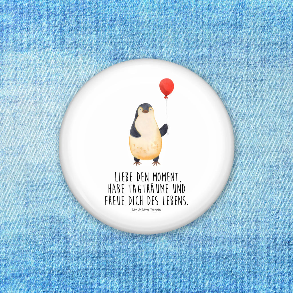 Button Pinguin Luftballon 50mm Button, Button, Pin, Anstecknadel, Pinguin, Pinguine, Luftballon, Tagträume, Lebenslust, Geschenk Freundin, Geschenkidee, beste Freundin, Motivation, Neustart, neues Leben, Liebe, Glück