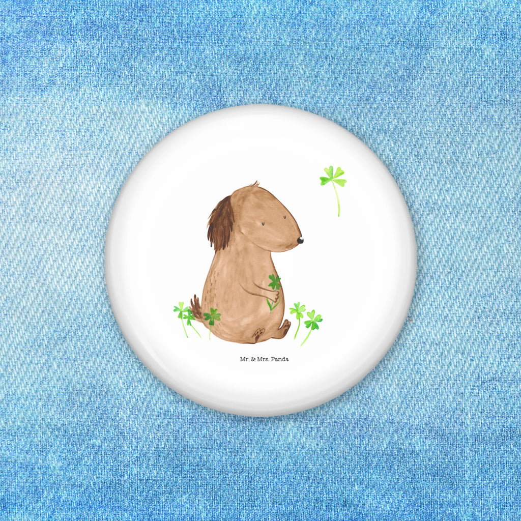 Button Hund Kleeblatt 50mm Button, Button, Pin, Anstecknadel, Hund, Hundemotiv, Haustier, Hunderasse, Tierliebhaber, Hundebesitzer, Sprüche, Kleeblatt, Glück, Tagträume, Motivation, Neuanfang, Geschenk, Glücksbringer, Selbstliebe, Achtsamkeit