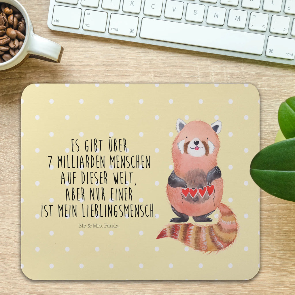 Mauspad Roter Panda Mousepad, Computer zubehör, Büroausstattung, PC Zubehör, Arbeitszimmer, Mauspad, Einzigartiges Mauspad, Designer Mauspad, Mausunterlage, Mauspad Büro, Tiermotive, Gute Laune, lustige Sprüche, Tiere, Panda, Liebe, Rot, Herz, Liebling, Lieblingsmensch