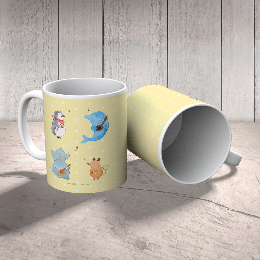 Kindertasse Big Band Kindertasse, Kinder Tasse, Kunststoff Tasse, Kindergarten Tasse, Trinkbecher, Camping Becher, Kaffeetasse, Kunststoffbecher, Kindergartenbecher, Outdoorgeschirr, Kunststoffgeschirr, Reisebecher, Reisetasse, Kinderbecher, Bruchfeste Tasse, Bruchsichere Tasse, Plastik Tasse, Plastiktasse, Tiermotive, Gute Laune, lustige Sprüche, Tiere, Hund, Pinguin, Maus, Elefant, Delfin, Gitarre, Band, Triangel, Musikanten, Musik