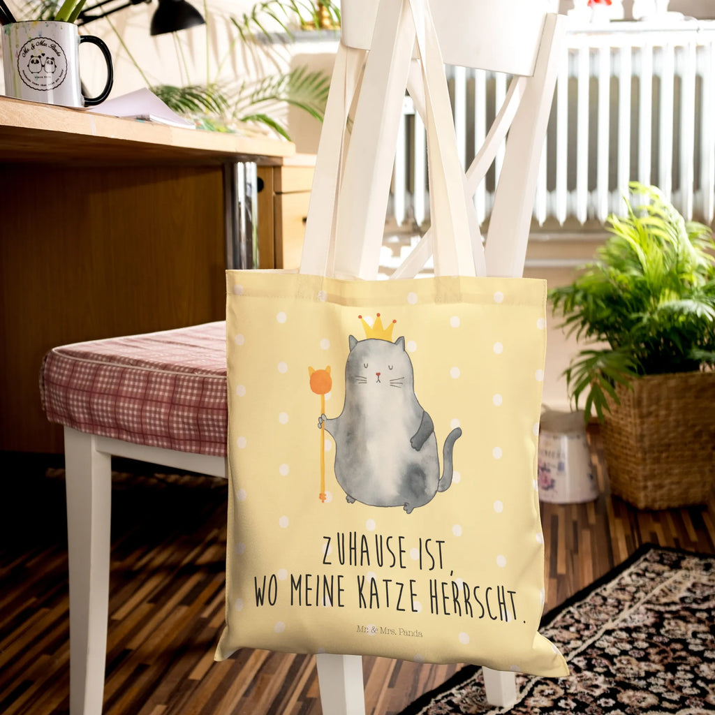 Einkaufstasche Katze König Tragetasche, Tasche, Beutel, Stofftasche, Baumwolltasche, Umhängetasche, Shopper, Einkaufstasche, Beuteltasche, Katze, Katzenmotiv, Katzenfan, Katzendeko, Katzenfreund, Katzenliebhaber, Katzenprodukte, Katzenartikel, Katzenaccessoires, Katzensouvenirs, Katzenliebhaberprodukte, Katzenmotive, Katzen, Kater, Mietze, Cat, Cats, Katzenhalter, Katzenbesitzerin, Haustier, König, Königin, Queen, Familie, Mietzhaus, Wohnung, erste eigenen Wohnung, Umzug, Einzug