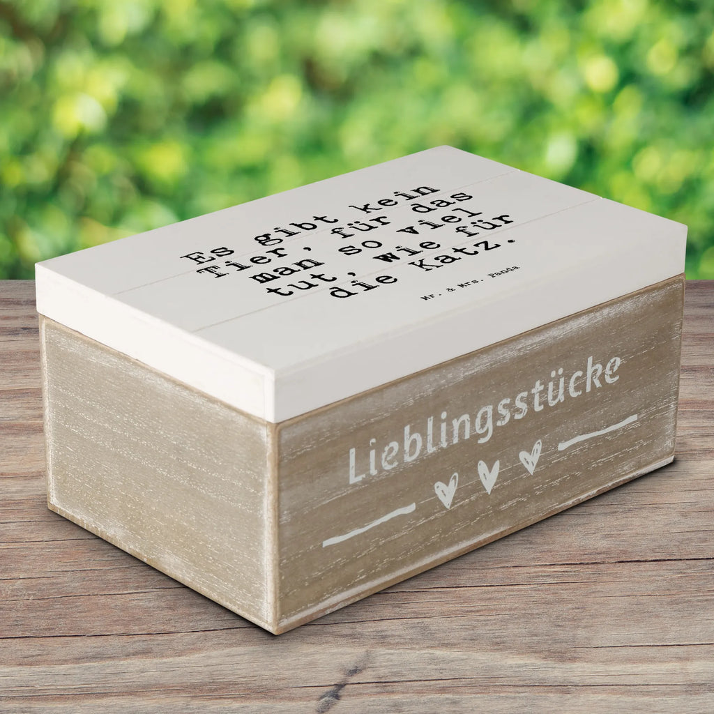 Holzkiste Sprüche und Zitate Es gibt kein Tier, für das man so viel tut, wie für die Katz. Holzkiste, Kiste, Schatzkiste, Truhe, Schatulle, XXL, Erinnerungsbox, Erinnerungskiste, Dekokiste, Aufbewahrungsbox, Geschenkbox, Geschenkdose, Spruch, Sprüche, lustige Sprüche, Weisheiten, Zitate, Spruch Geschenke, Spruch Sprüche Weisheiten Zitate Lustig Weisheit Worte