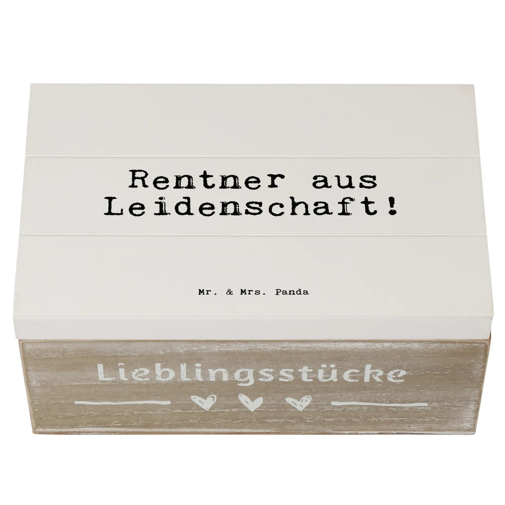 Holzkiste Sprüche und Zitate Rentner aus Leidenschaft! Holzkiste, Kiste, Schatzkiste, Truhe, Schatulle, XXL, Erinnerungsbox, Erinnerungskiste, Dekokiste, Aufbewahrungsbox, Geschenkbox, Geschenkdose, Spruch, Sprüche, lustige Sprüche, Weisheiten, Zitate, Spruch Geschenke, Spruch Sprüche Weisheiten Zitate Lustig Weisheit Worte