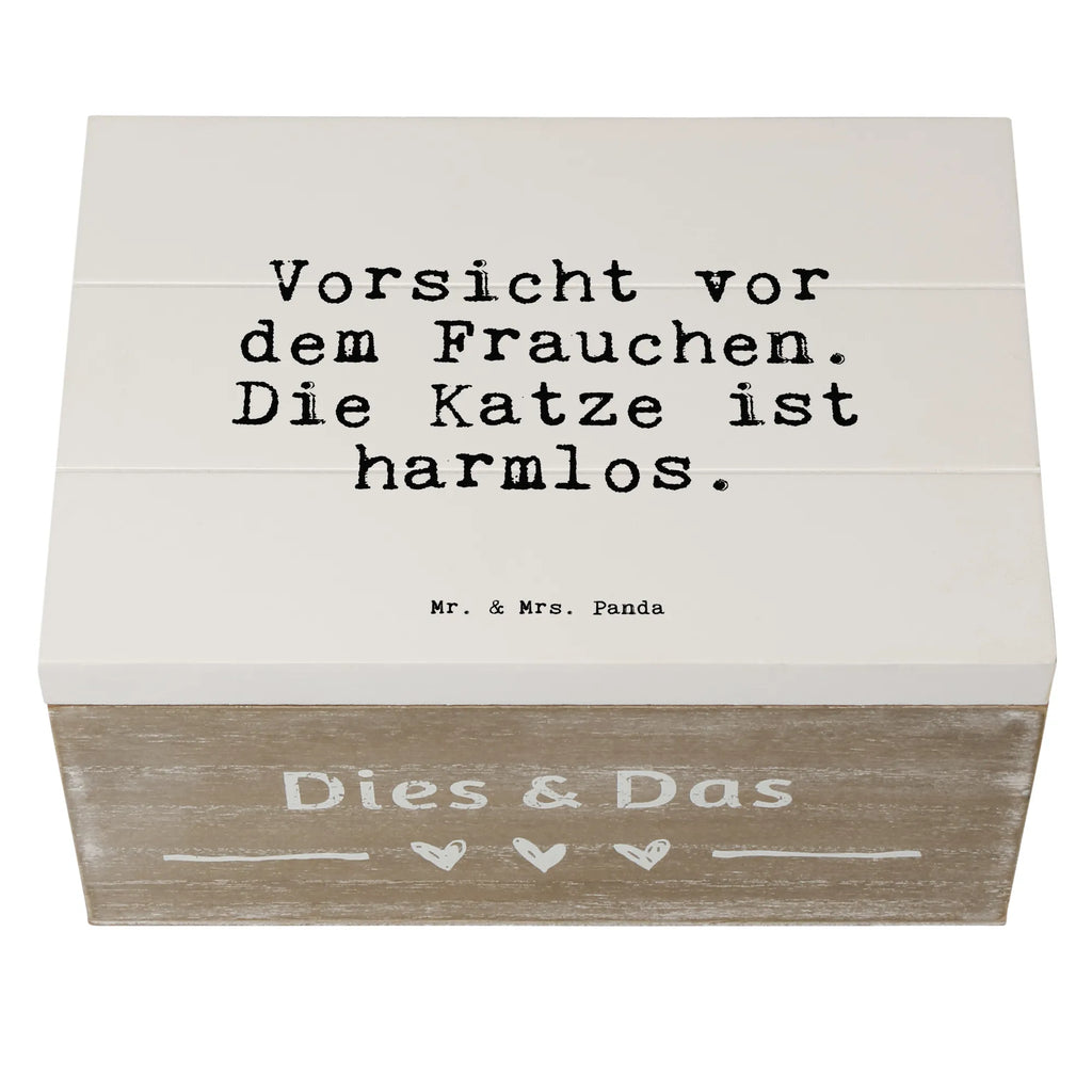 Holzkiste Sprüche und Zitate Vorsicht vor dem Frauchen. Die Katze ist harmlos. Holzkiste, Kiste, Schatzkiste, Truhe, Schatulle, XXL, Erinnerungsbox, Erinnerungskiste, Dekokiste, Aufbewahrungsbox, Geschenkbox, Geschenkdose, Spruch, Sprüche, lustige Sprüche, Weisheiten, Zitate, Spruch Geschenke, Spruch Sprüche Weisheiten Zitate Lustig Weisheit Worte