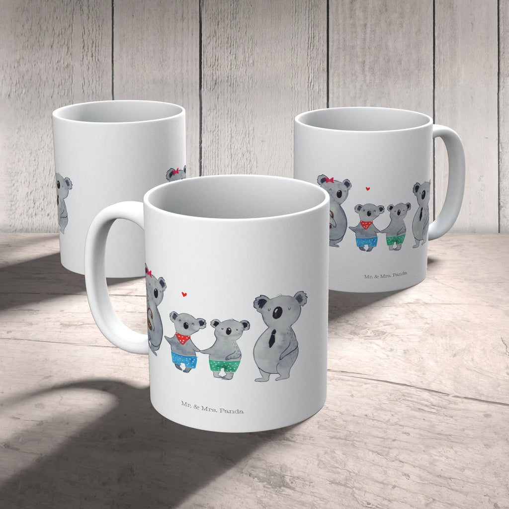 Kindertasse Koala Familie zwei Kindertasse, Kinder Tasse, Kunststoff Tasse, Kindergarten Tasse, Trinkbecher, Camping Becher, Kaffeetasse, Kunststoffbecher, Kindergartenbecher, Outdoorgeschirr, Kunststoffgeschirr, Reisebecher, Reisetasse, Kinderbecher, Bruchfeste Tasse, Bruchsichere Tasse, Plastik Tasse, Plastiktasse, Familie, Vatertag, Muttertag, Bruder, Schwester, Mama, Papa, Oma, Opa, Koala, Koalabär, beste Familie, Familienzeit, Familienleben, Koalafamilie, Lieblingsfamilie