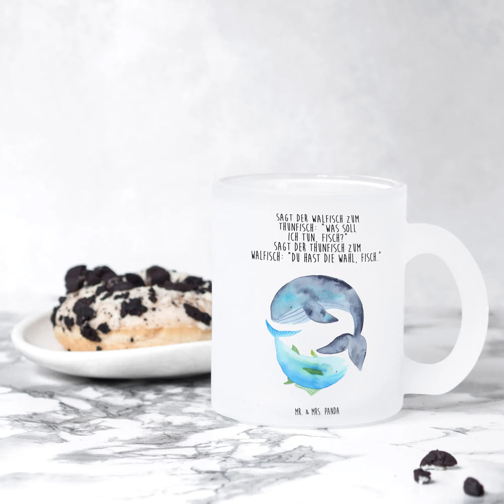 Teetasse Walfisch & Thunfisch Teetasse, Teeglas, Teebecher, Tasse mit Henkel, Tasse, Glas Teetasse, Teetasse aus Glas, Tiermotive, Gute Laune, lustige Sprüche, Tiere, Wal, Wahl, Tunfisch, Wortwitz lustig, Spruch lustig, Flachwitz, Witz, Spruch des Tages, Flachwitz Geschenk