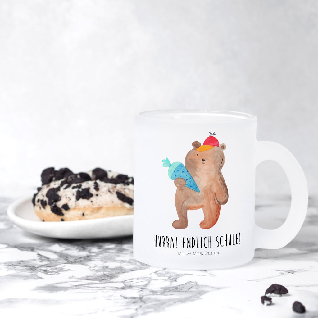 Teetasse Bär mit Schultüte Teetasse, Teeglas, Teebecher, Tasse mit Henkel, Tasse, Glas Teetasse, Teetasse aus Glas, Bär, Teddy, Teddybär, Bär Motiv, Schultüte, Erster Schultag Geschenk, Einschulung Geschenk, Schule Geschenk, Grundschule, Schulanfang, Schulbeginn