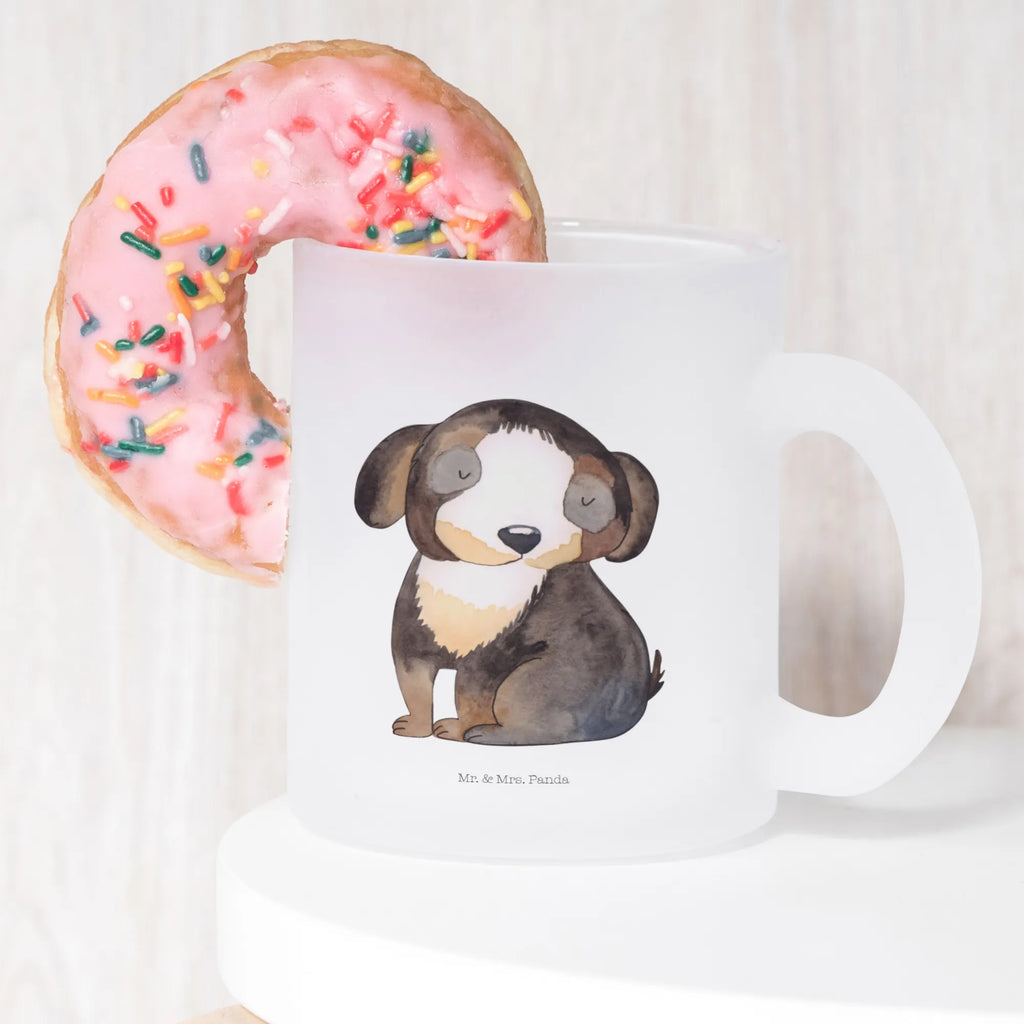 Teetasse Hund entspannt Teetasse, Teeglas, Teebecher, Tasse mit Henkel, Tasse, Glas Teetasse, Teetasse aus Glas, Hund, Hundemotiv, Haustier, Hunderasse, Tierliebhaber, Hundebesitzer, Sprüche, schwarzer Hund, Hundeliebe, Liebe, Hundeglück