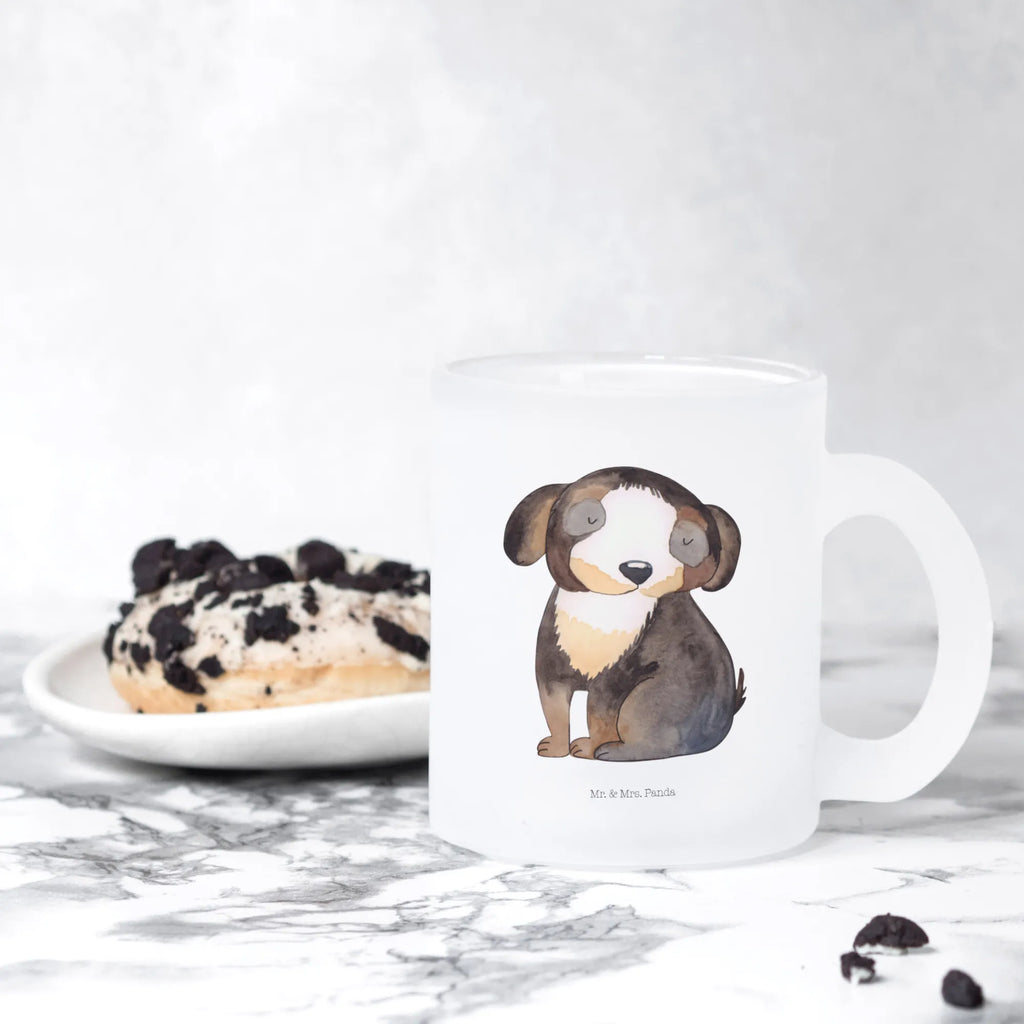 Teetasse Hund entspannt Teetasse, Teeglas, Teebecher, Tasse mit Henkel, Tasse, Glas Teetasse, Teetasse aus Glas, Hund, Hundemotiv, Haustier, Hunderasse, Tierliebhaber, Hundebesitzer, Sprüche, schwarzer Hund, Hundeliebe, Liebe, Hundeglück