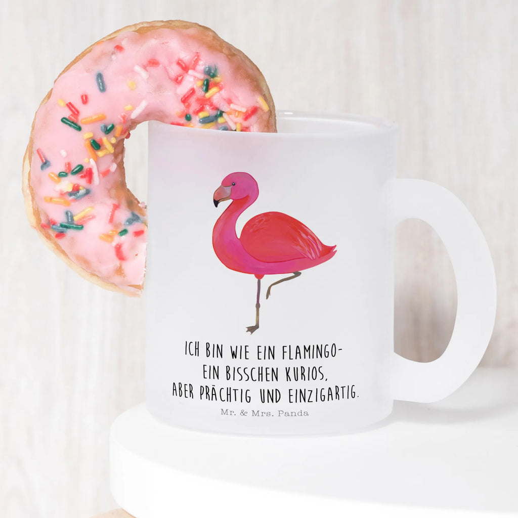 Teetasse Flamingo classic Teetasse, Teeglas, Teebecher, Tasse mit Henkel, Tasse, Glas Teetasse, Teetasse aus Glas, Flamingo, Einzigartig, Selbstliebe, Stolz, ich, für mich, Spruch, Freundin, Freundinnen, Außenseiter, Sohn, Tochter, Geschwister