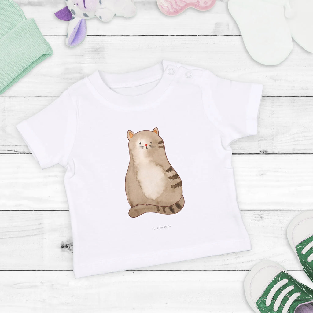 Organic Baby Shirt Katze Sitzen Baby T-Shirt, Jungen Baby T-Shirt, Mädchen Baby T-Shirt, Shirt, Katze, Katzenmotiv, Katzenfan, Katzendeko, Katzenfreund, Katzenliebhaber, Katzenprodukte, Katzenartikel, Katzenaccessoires, Katzensouvenirs, Katzenliebhaberprodukte, Katzenmotive, Katzen, Kater, Mietze, Cat, Cats, Katzenhalter, Katzenbesitzerin, Haustier, Katzenliebe, Lebensinhalt, Liebe, Mittelpunkt, Familie