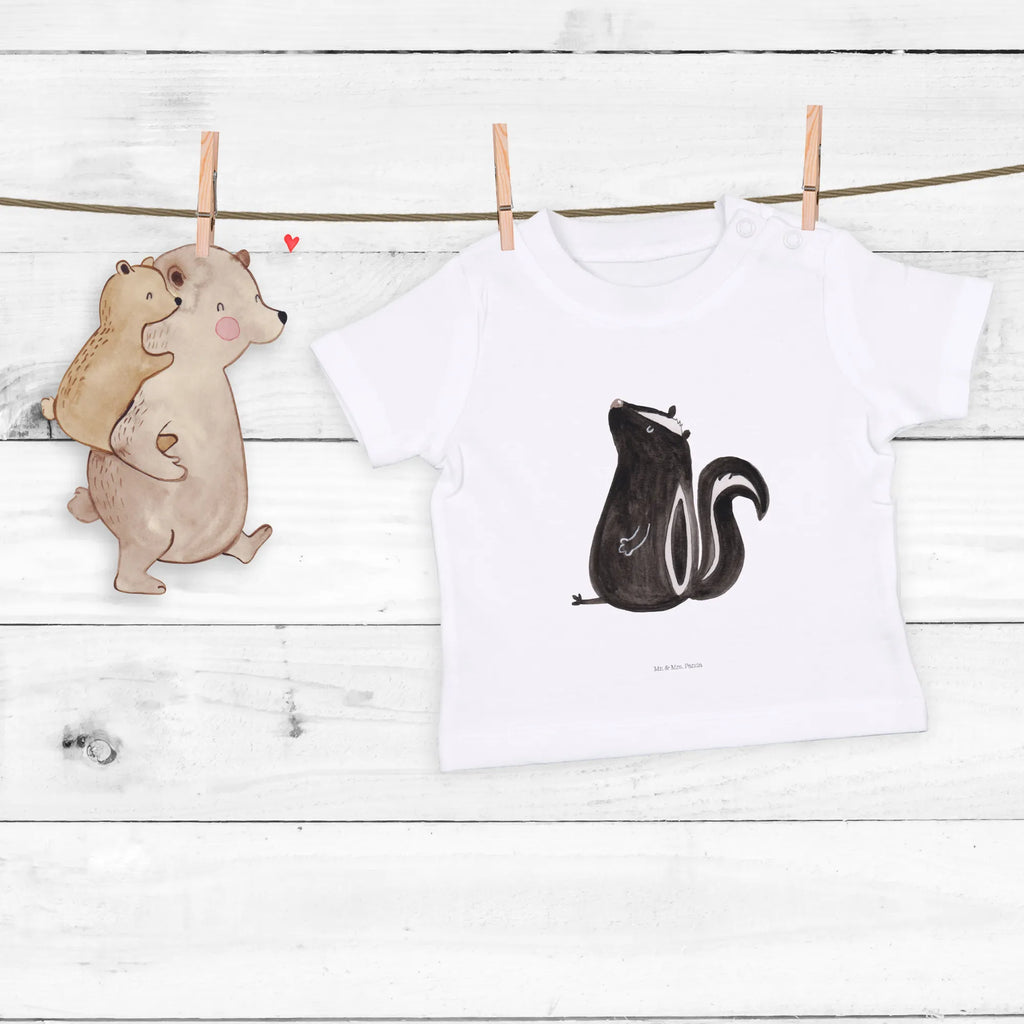 Organic Baby Shirt Stinktier Sitzen Baby T-Shirt, Jungen Baby T-Shirt, Mädchen Baby T-Shirt, Shirt, Stinktier, Skunk, Wildtier, Raubtier, Stinker, Stinki, Spruch, Büro, Recht, Besserwisser