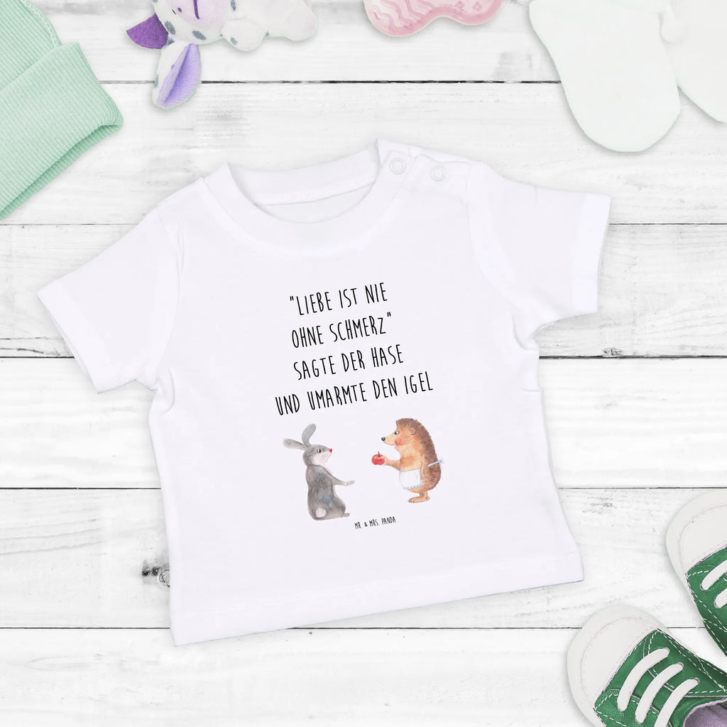 Organic Baby Shirt Hase Igel Baby T-Shirt, Jungen Baby T-Shirt, Mädchen Baby T-Shirt, Shirt, Tiermotive, Gute Laune, lustige Sprüche, Tiere, Igel und Hase, Igel, Hase, Liebe Spruch, Liebeskummer Geschenk, Herzschmerz, Trösten, Trennungsschmerz, Spruch romantisch