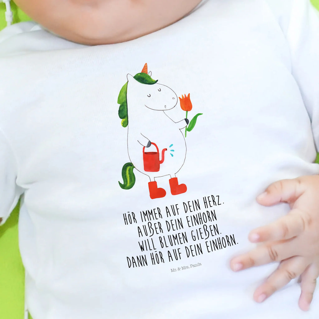 Organic Baby Shirt Einhorn Gärtner Baby T-Shirt, Jungen Baby T-Shirt, Mädchen Baby T-Shirt, Shirt, Einhorn, Einhörner, Einhorn Deko, Pegasus, Unicorn, Luftballon, Gießkanne, Giesskanne, Lebenslust, Freude, Blume, Freundin, Garten, Stiefel