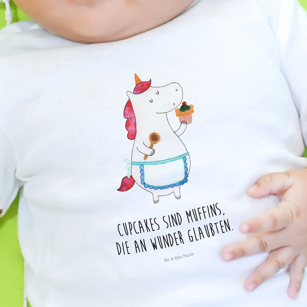 Organic Baby Shirt Einhorn Küche Baby T-Shirt, Jungen Baby T-Shirt, Mädchen Baby T-Shirt, Shirt, Einhorn, Einhörner, Einhorn Deko, Pegasus, Unicorn, backen, Muffin, Motivation, Träumer, träumen, Bäckerin, Hobbykoch, Koch, Torte, Kuchen