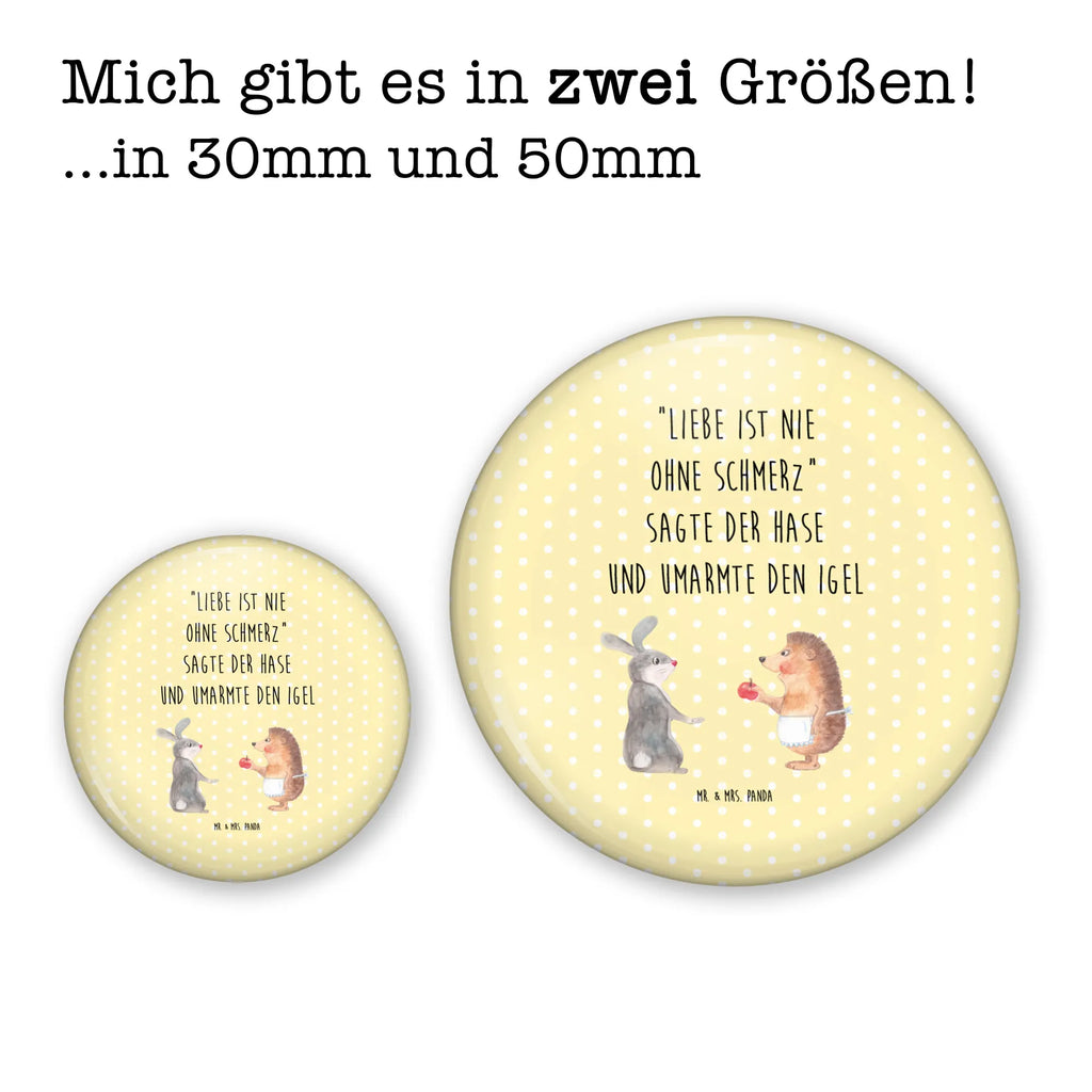 Button Liebe ist nie ohne Schmerz 50mm Button, Button, Pin, Anstecknadel, Tiermotive, Gute Laune, lustige Sprüche, Tiere, Igel und Hase, Igel, Hase, Liebe Spruch, Liebeskummer Geschenk, Herzschmerz, Trösten, Trennungsschmerz, Spruch romantisch