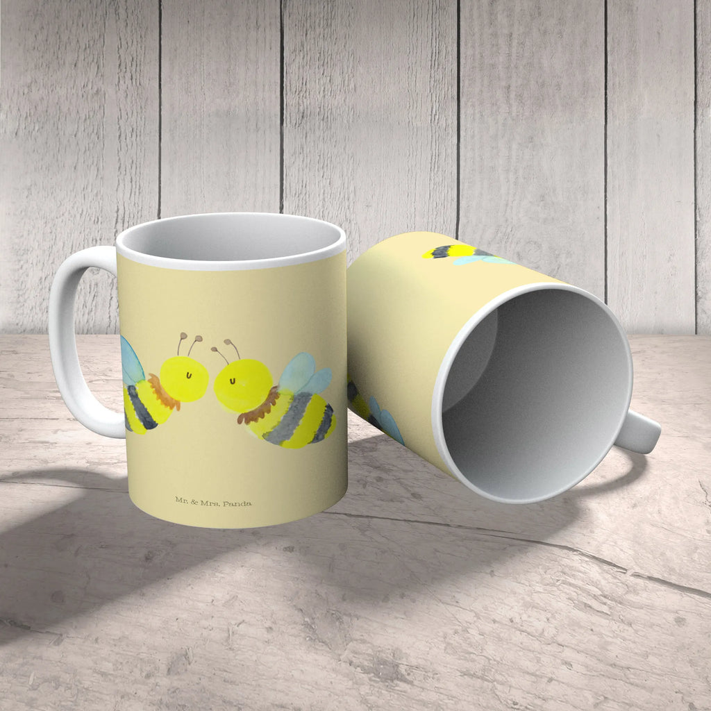 Tasse Biene Liebe Tasse, Kaffeetasse, Teetasse, Becher, Kaffeebecher, Teebecher, Keramiktasse, Porzellantasse, Büro Tasse, Geschenk Tasse, Tasse Sprüche, Tasse Motive, Kaffeetassen, Tasse bedrucken, Designer Tasse, Cappuccino Tassen, Schöne Teetassen, Biene, Wespe, Hummel