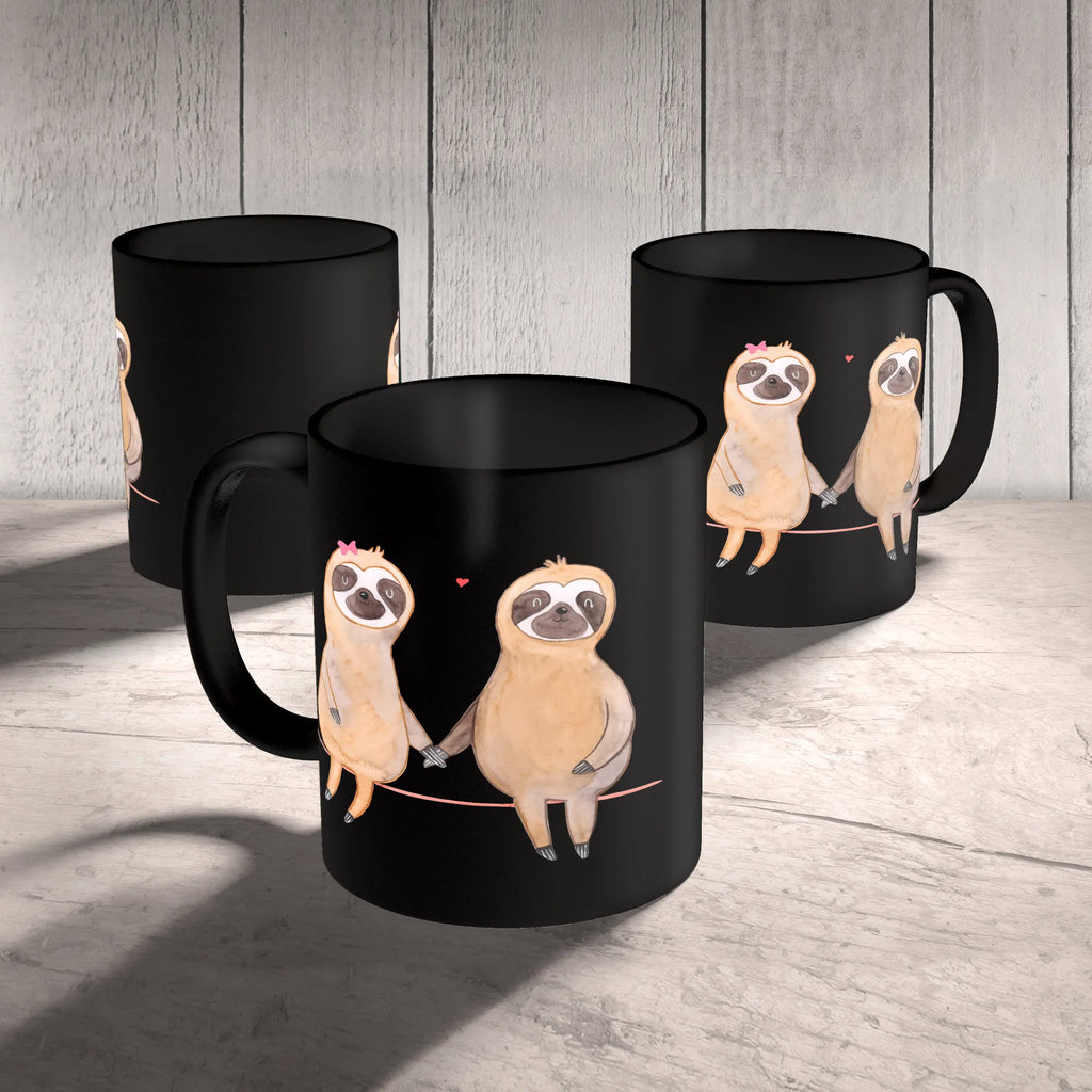 Tasse Faultier Pärchen Tasse, Kaffeetasse, Teetasse, Becher, Kaffeebecher, Teebecher, Keramiktasse, Porzellantasse, Büro Tasse, Geschenk Tasse, Tasse Sprüche, Tasse Motive, Kaffeetassen, Tasse bedrucken, Designer Tasse, Cappuccino Tassen, Schöne Teetassen, Faultier, Faultier Geschenk, Faultier Deko, Faultiere, faul, Lieblingstier, Liebe, Liebespaar, Faultierliebe, Faultierpärchen, verliebt, verlobt, gemeinsam, relaxen, Pärchen, Beziehung, Langsamkeit