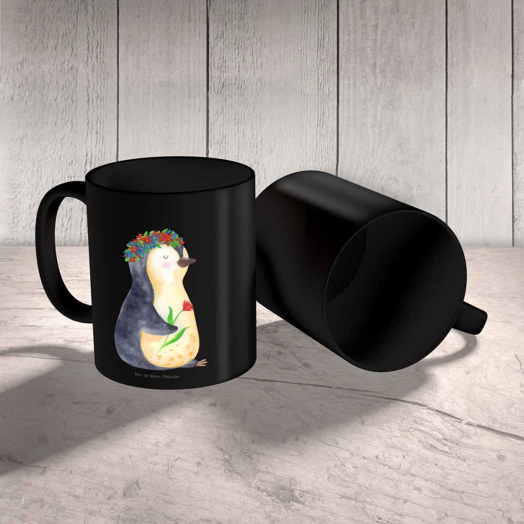 Tasse Pinguin Blumen Tasse, Kaffeetasse, Teetasse, Becher, Kaffeebecher, Teebecher, Keramiktasse, Porzellantasse, Büro Tasse, Geschenk Tasse, Tasse Sprüche, Tasse Motive, Kaffeetassen, Tasse bedrucken, Designer Tasse, Cappuccino Tassen, Schöne Teetassen, Pinguin, Pinguine, Blumenkranz, Universum, Leben, Wünsche, Ziele, Lebensziele, Motivation, Lebenslust, Liebeskummer, Geschenkidee