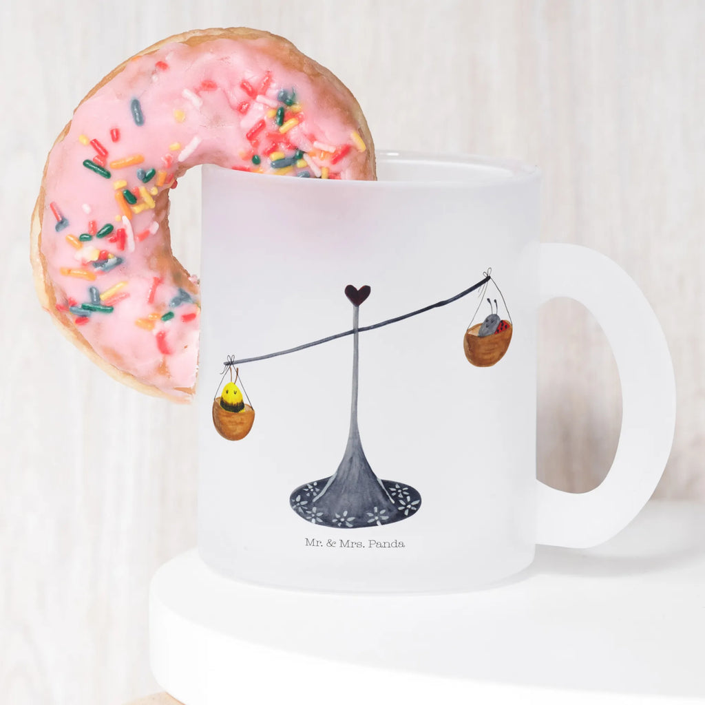 Teetasse Sternzeichen Waage Teetasse, Teeglas, Teebecher, Tasse mit Henkel, Tasse, Glas Teetasse, Teetasse aus Glas, Tierkreiszeichen, Sternzeichen, Horoskop, Astrologie, Aszendent, Waage, Waage Geschenk, Waage Sternzeichen, Geschenk Oktober, Geschenk September, Geburtstag Oktober, Geburtstag September, Gleichgewicht, Marienkäfer, Hummel, Biene