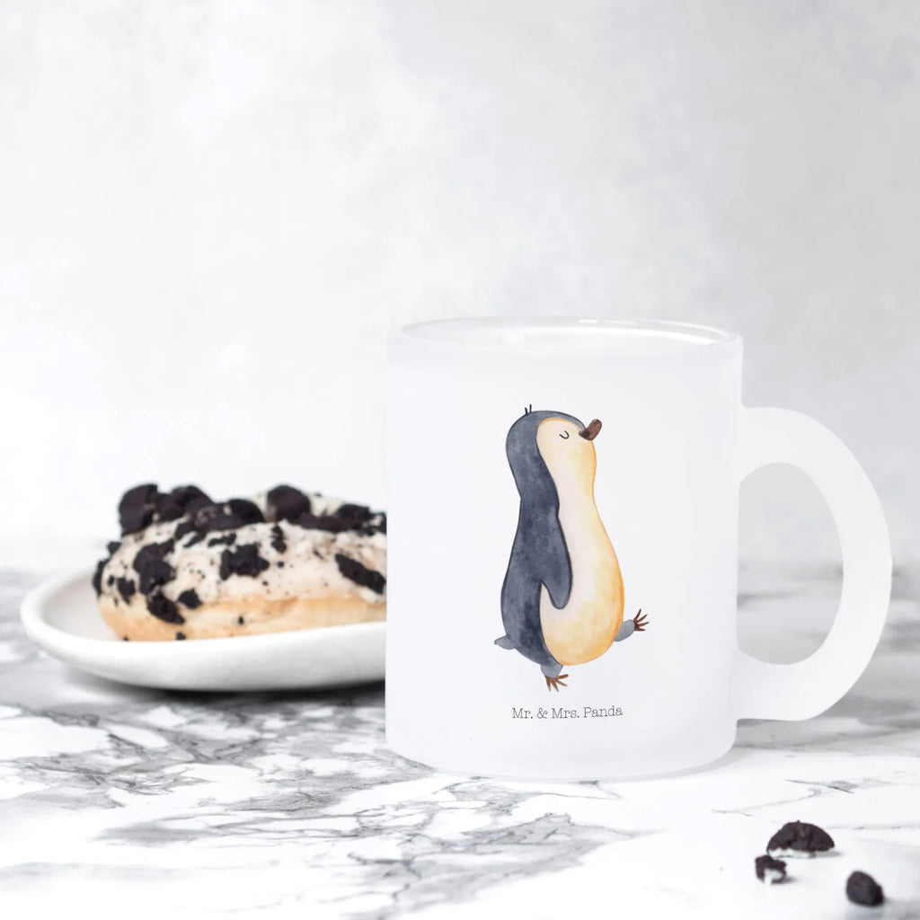 Teetasse Pinguin marschierend Teetasse, Teeglas, Teebecher, Tasse mit Henkel, Tasse, Glas Teetasse, Teetasse aus Glas, Pinguin, Pinguine, Frühaufsteher, Langschläfer, Bruder, Schwester, Familie