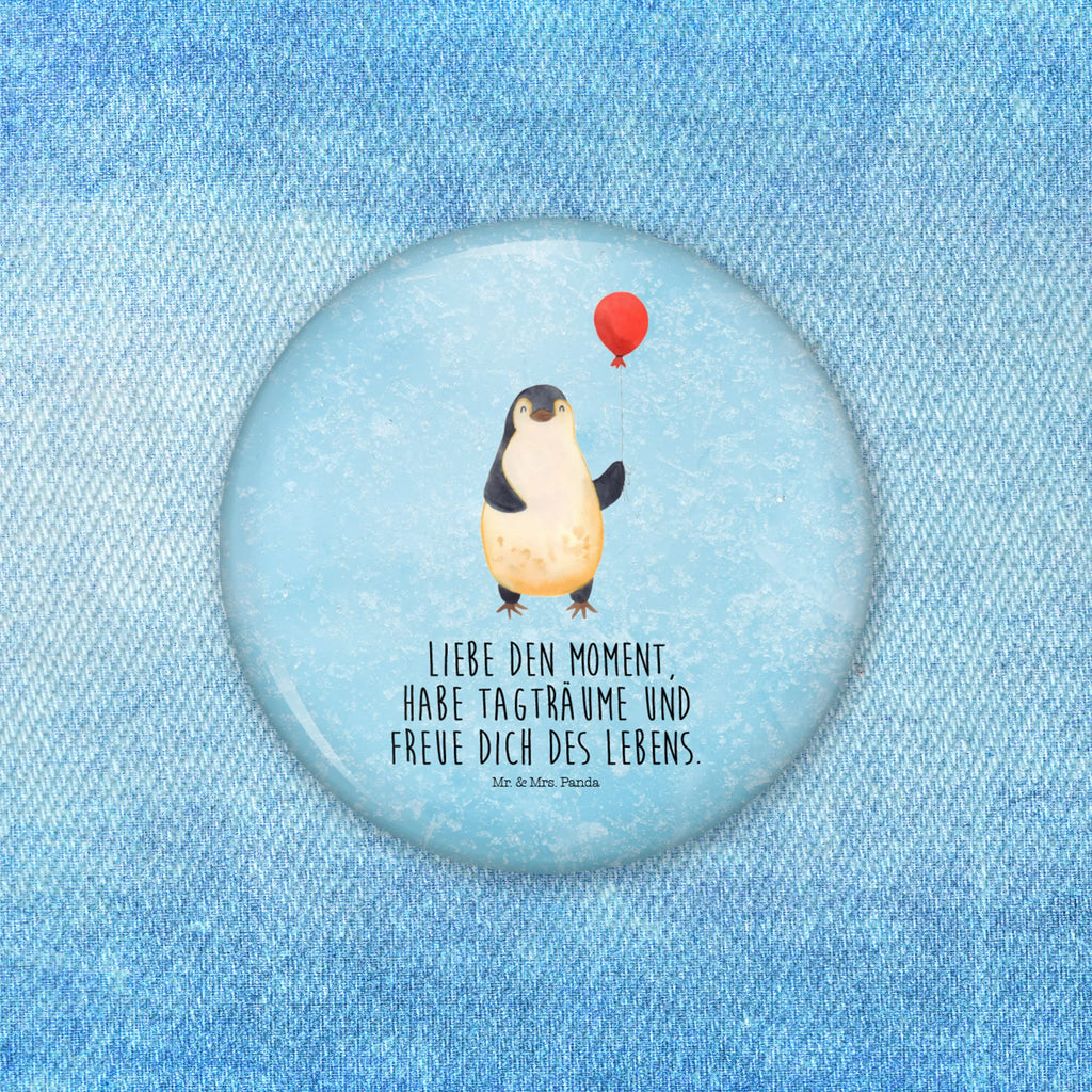 Button Pinguin Luftballon 50mm Button, Button, Pin, Anstecknadel, Pinguin, Pinguine, Luftballon, Tagträume, Lebenslust, Geschenk Freundin, Geschenkidee, beste Freundin, Motivation, Neustart, neues Leben, Liebe, Glück