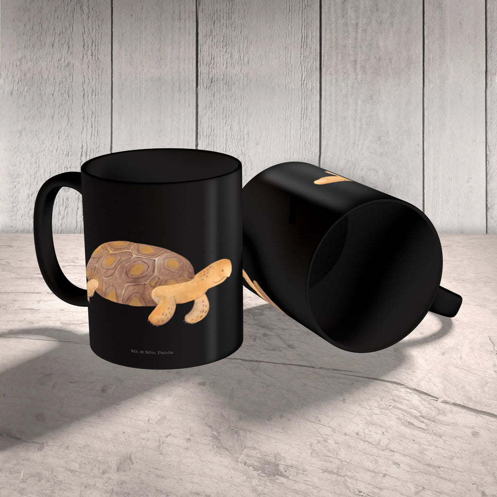 Tasse Schildkröte marschiert Tasse, Kaffeetasse, Teetasse, Becher, Kaffeebecher, Teebecher, Keramiktasse, Porzellantasse, Büro Tasse, Geschenk Tasse, Tasse Sprüche, Tasse Motive, Kaffeetassen, Tasse bedrucken, Designer Tasse, Cappuccino Tassen, Schöne Teetassen, Meerestiere, Meer, Urlaub, Schildkröte, Schildkröten, get lost, Abenteuer, Reiselust, Inspiration, Neustart, Motivation, Lieblingsmensch