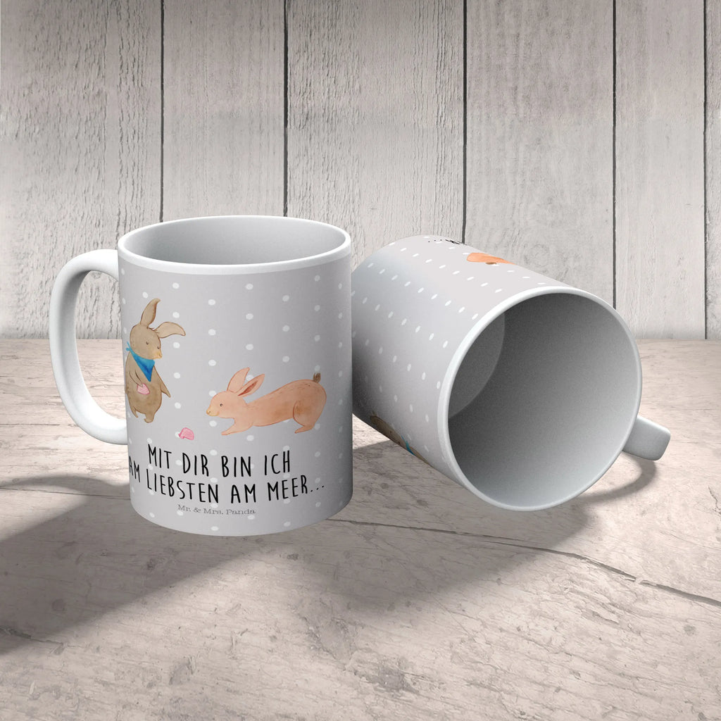 Kindertasse Hasen Muschel Kindertasse, Kinder Tasse, Kunststoff Tasse, Kindergarten Tasse, Trinkbecher, Camping Becher, Kaffeetasse, Kunststoffbecher, Kindergartenbecher, Outdoorgeschirr, Kunststoffgeschirr, Reisebecher, Reisetasse, Kinderbecher, Bruchfeste Tasse, Bruchsichere Tasse, Plastik Tasse, Plastiktasse, Familie, Vatertag, Muttertag, Bruder, Schwester, Mama, Papa, Oma, Opa, Hasen, beste Freundin, Freundin, Freundinnen, best friends, BFF, Muscheln sammeln, Muscheln, Meer