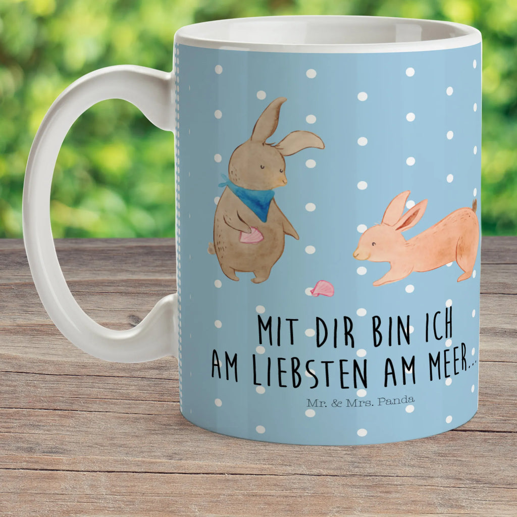 Kindertasse Hasen Muschel Kindertasse, Kinder Tasse, Kunststoff Tasse, Kindergarten Tasse, Trinkbecher, Camping Becher, Kaffeetasse, Kunststoffbecher, Kindergartenbecher, Outdoorgeschirr, Kunststoffgeschirr, Reisebecher, Reisetasse, Kinderbecher, Bruchfeste Tasse, Bruchsichere Tasse, Plastik Tasse, Plastiktasse, Familie, Vatertag, Muttertag, Bruder, Schwester, Mama, Papa, Oma, Opa, Hasen, beste Freundin, Freundin, Freundinnen, best friends, BFF, Muscheln sammeln, Muscheln, Meer