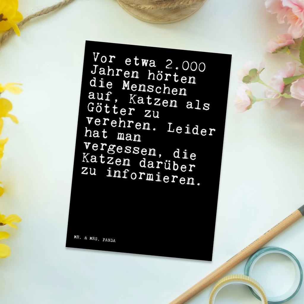 Postkarte Sprüche und Zitate Vor etwa 2.000 Jahren hörten die Menschen auf, Katzen als Götter zu verehren. Leider hat man vergessen, die Katzen darüber zu informieren. Postkarte, Karte, Geschenkkarte, Grußkarte, Einladung, Ansichtskarte, Geburtstagskarte, Einladungskarte, Dankeskarte, Ansichtskarten, Einladung Geburtstag, Einladungskarten Geburtstag, Spruch, Sprüche, lustige Sprüche, Weisheiten, Zitate, Spruch Geschenke, Spruch Sprüche Weisheiten Zitate Lustig Weisheit Worte