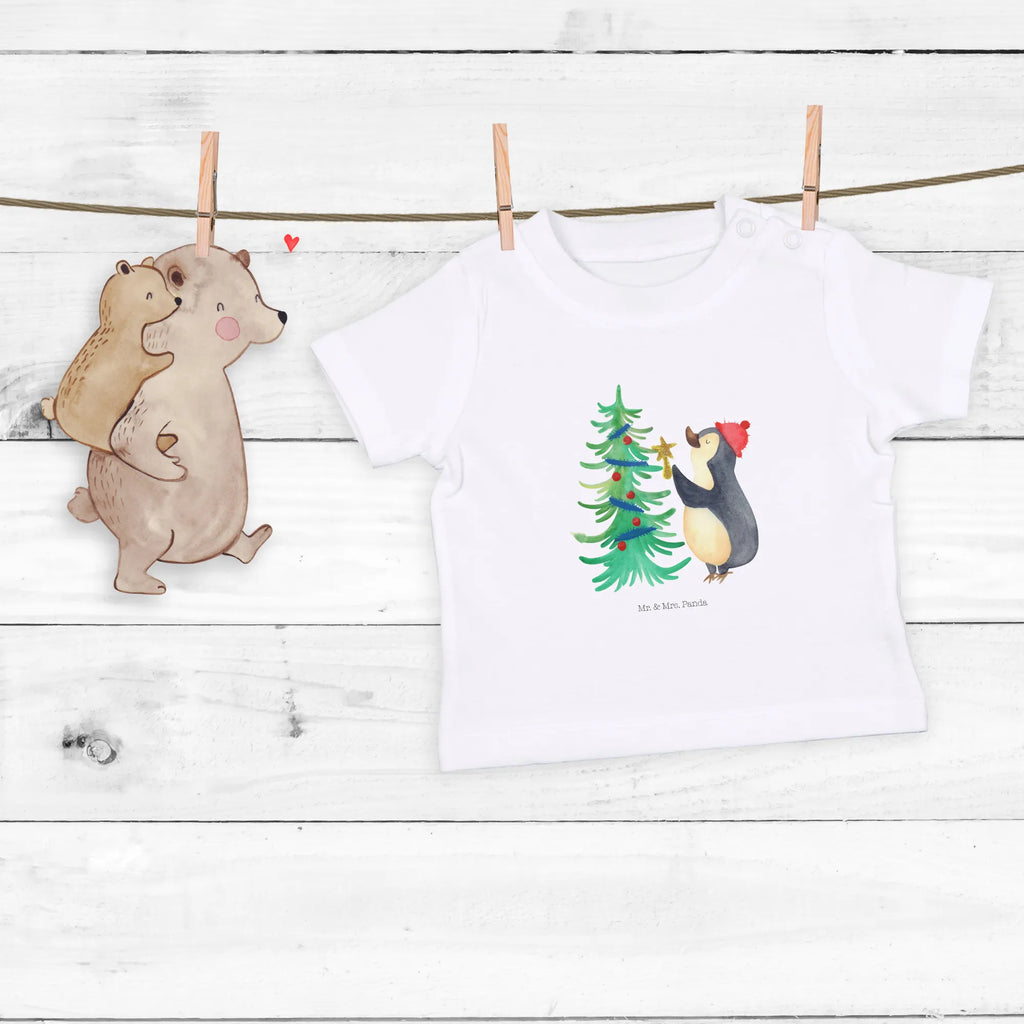 Organic Baby Shirt Pinguin Weihnachtsbaum Baby T-Shirt, Jungen Baby T-Shirt, Mädchen Baby T-Shirt, Shirt, Winter, Weihnachten, Weihnachtsdeko, Nikolaus, Advent, Heiligabend, Wintermotiv, Pinguin