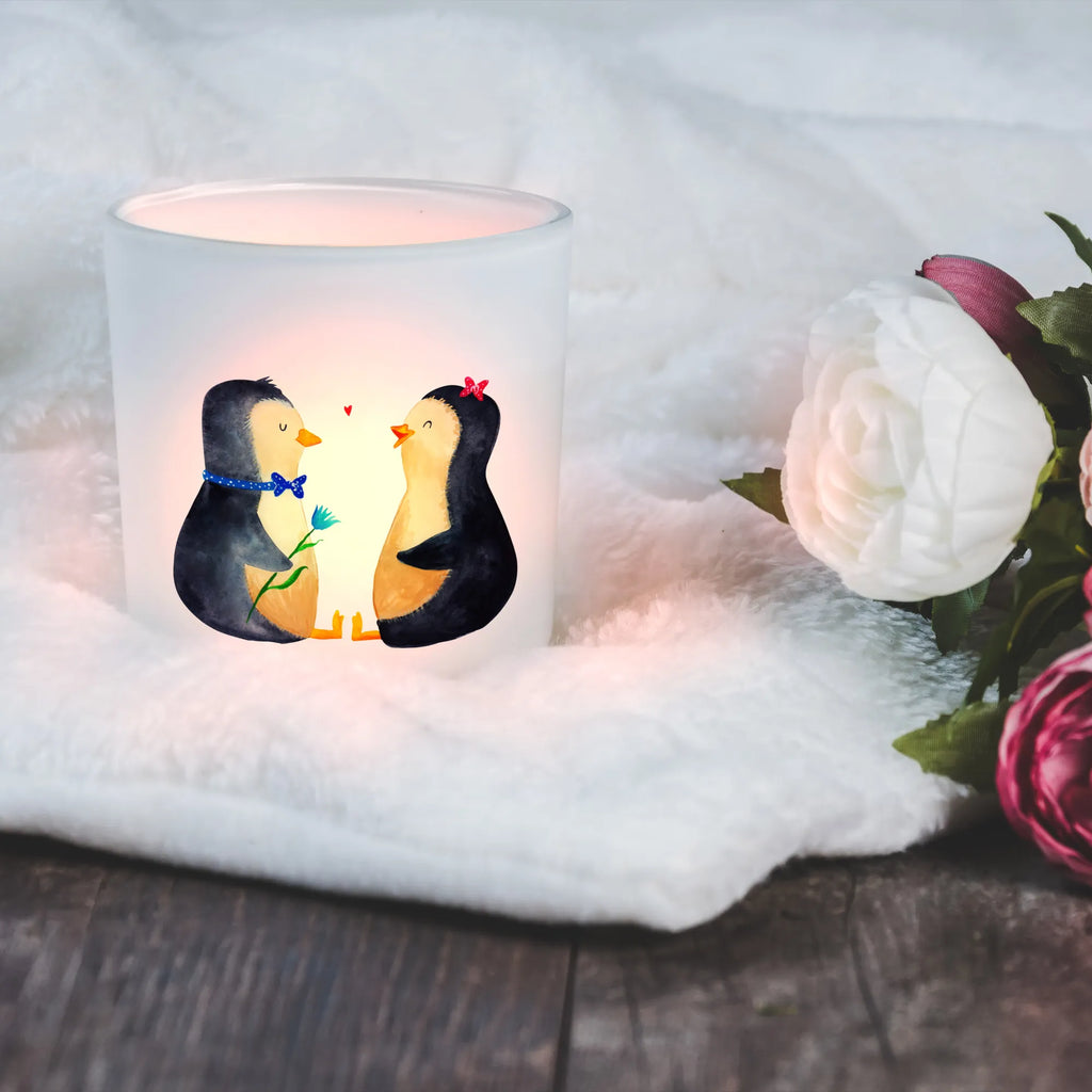 Windlicht Pinguin Pärchen Windlicht Glas, Teelichtglas, Teelichthalter, Teelichter, Kerzenglas, Windlicht Kerze, Kerzenlicht, Glas Windlicht, Windlicht Zur Hochzeit, Windlicht Deko, Windlicht Hochzeit, Teelichtgläser, Windlicht Dekorieren, Pinguin, Pinguine, Liebe, Liebespaar, Liebesbeweis, Liebesgeschenk, Verlobung, Jahrestag, Hochzeitstag, Hochzeit, Hochzeitsgeschenk, große Liebe, Traumpaar