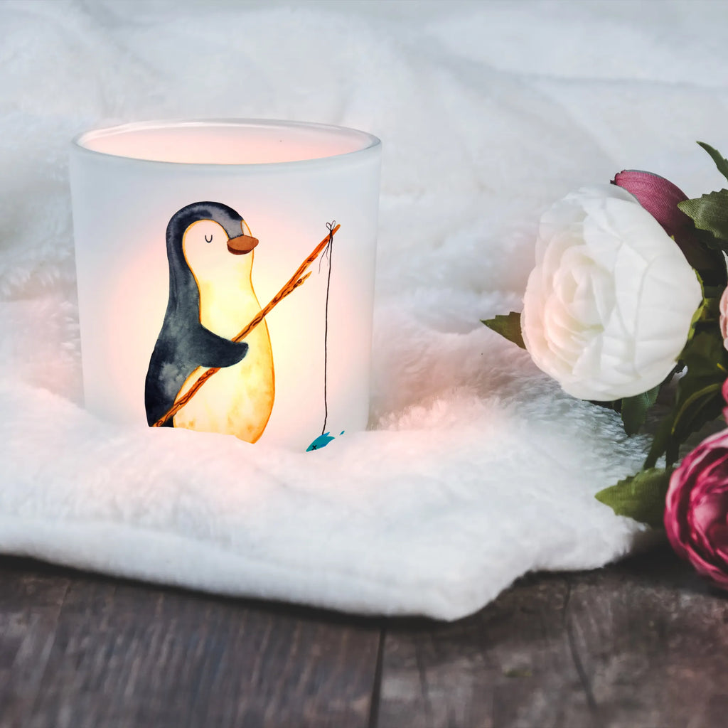 Windlicht Pinguin Angler Windlicht Glas, Teelichtglas, Teelichthalter, Teelichter, Kerzenglas, Windlicht Kerze, Kerzenlicht, Glas Windlicht, Windlicht Zur Hochzeit, Windlicht Deko, Windlicht Hochzeit, Teelichtgläser, Windlicht Dekorieren, Pinguin, Pinguine, Angeln, Angler, Tagträume, Hobby, Plan, Planer, Tagesplan, Neustart, Motivation, Geschenk, Freundinnen, Geschenkidee, Urlaub, Wochenende